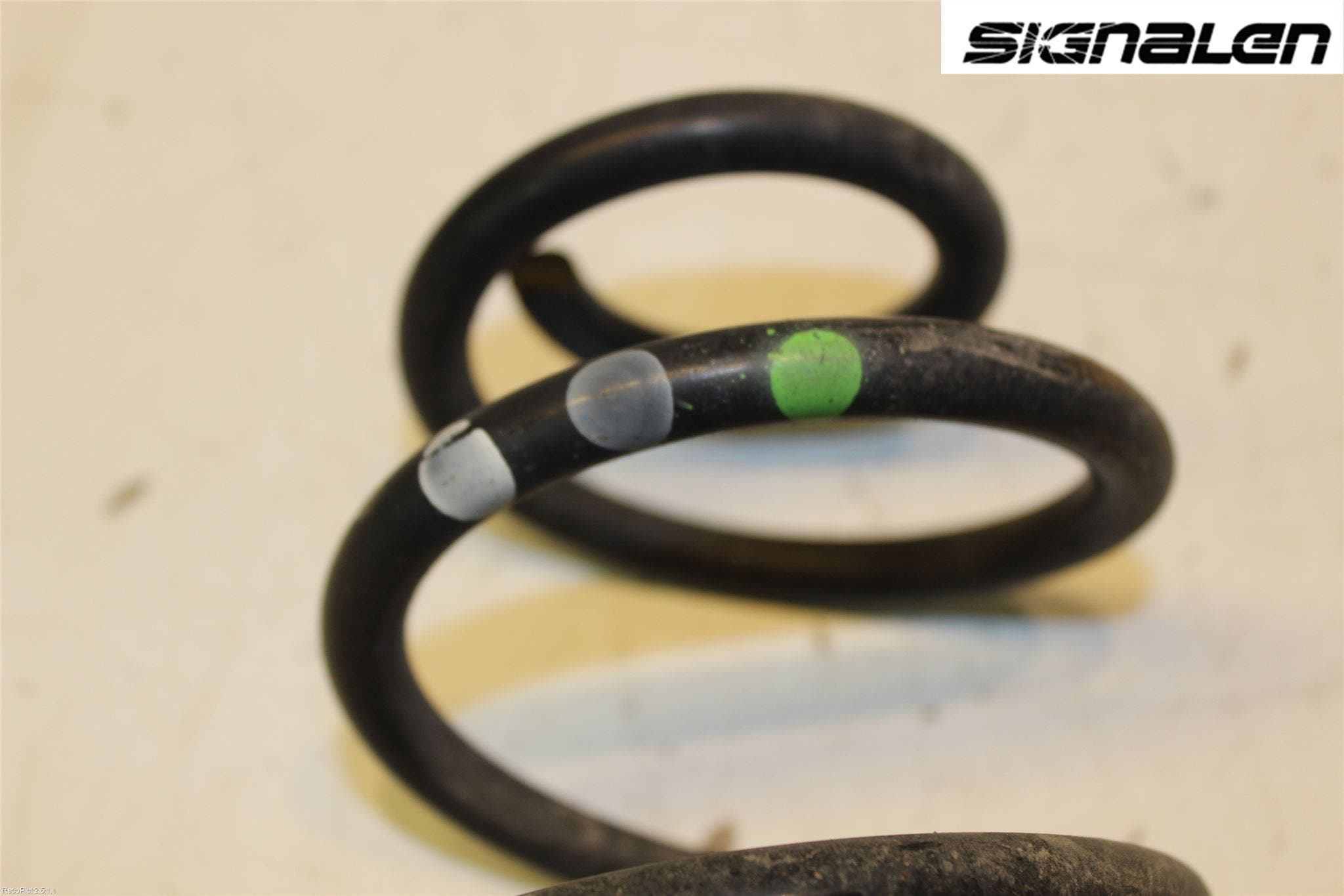 Audi A4 12-15 Fjäder Bak