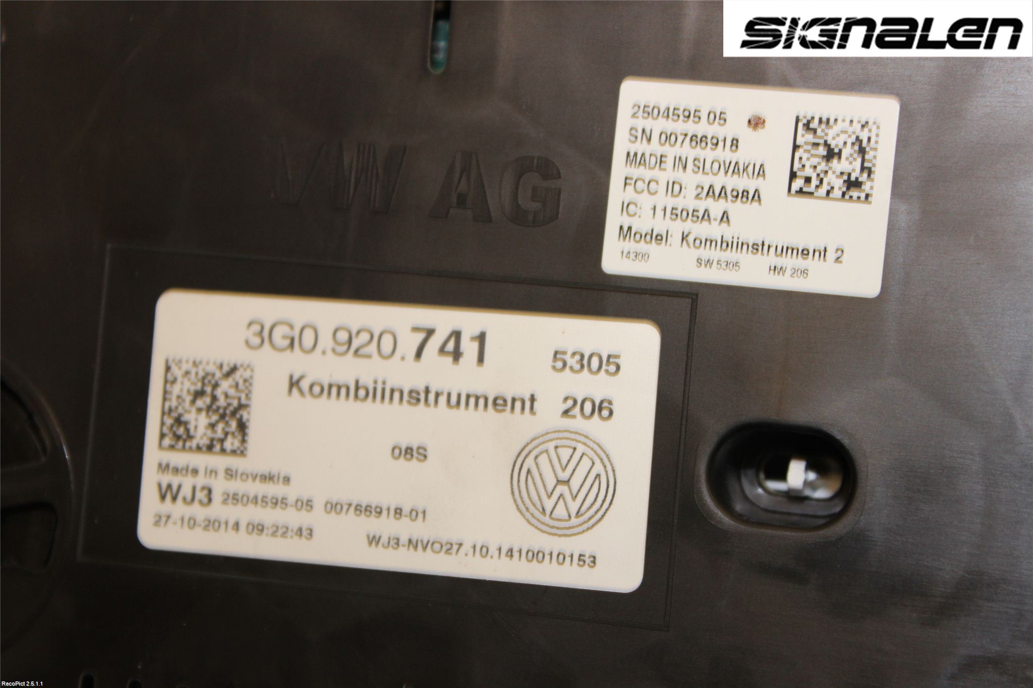 Volkswagen VW PASSAT 15-19 Instrument Komb