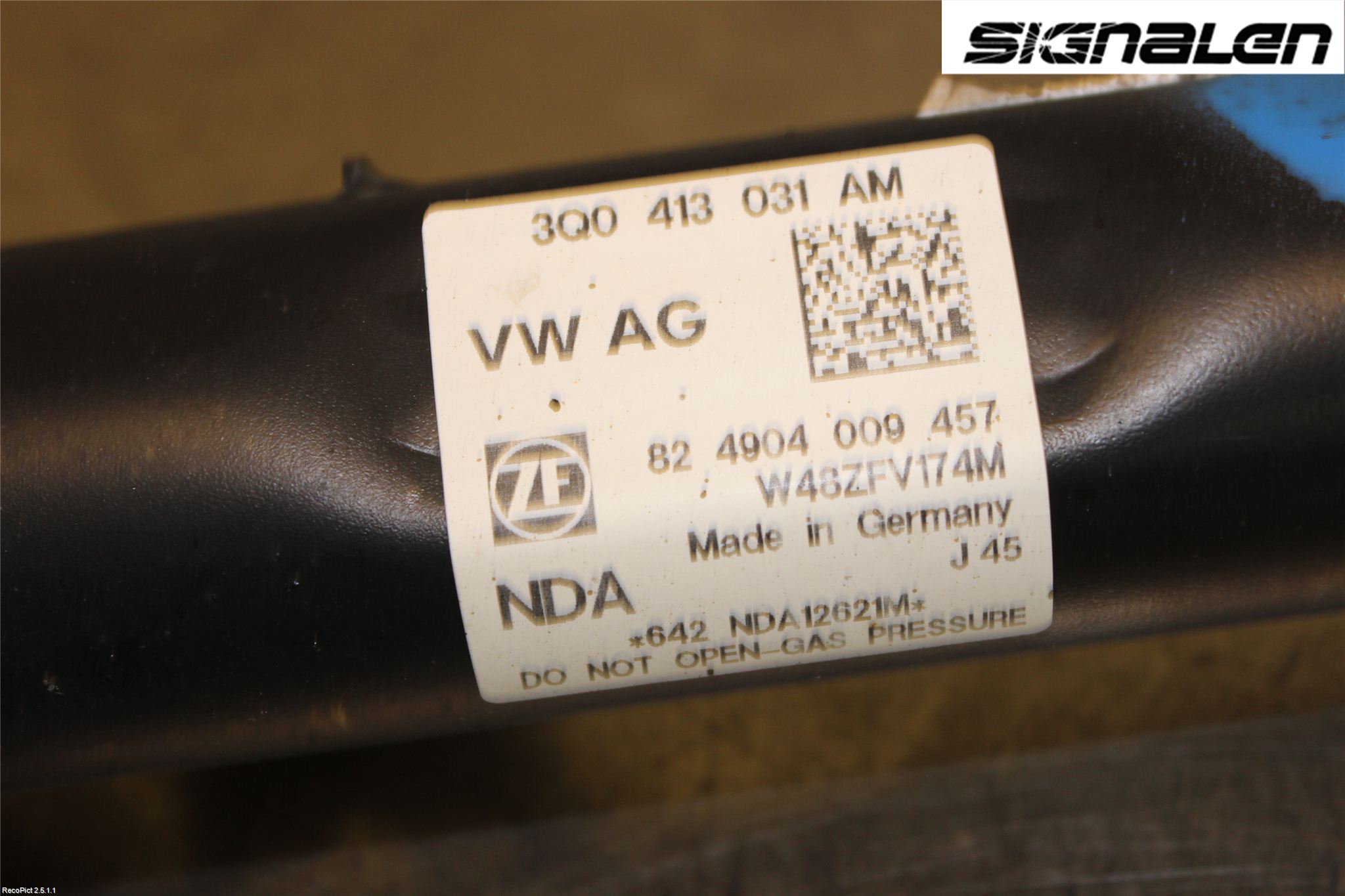 Volkswagen VW PASSAT 15-19 Fjäderben Fram Höger