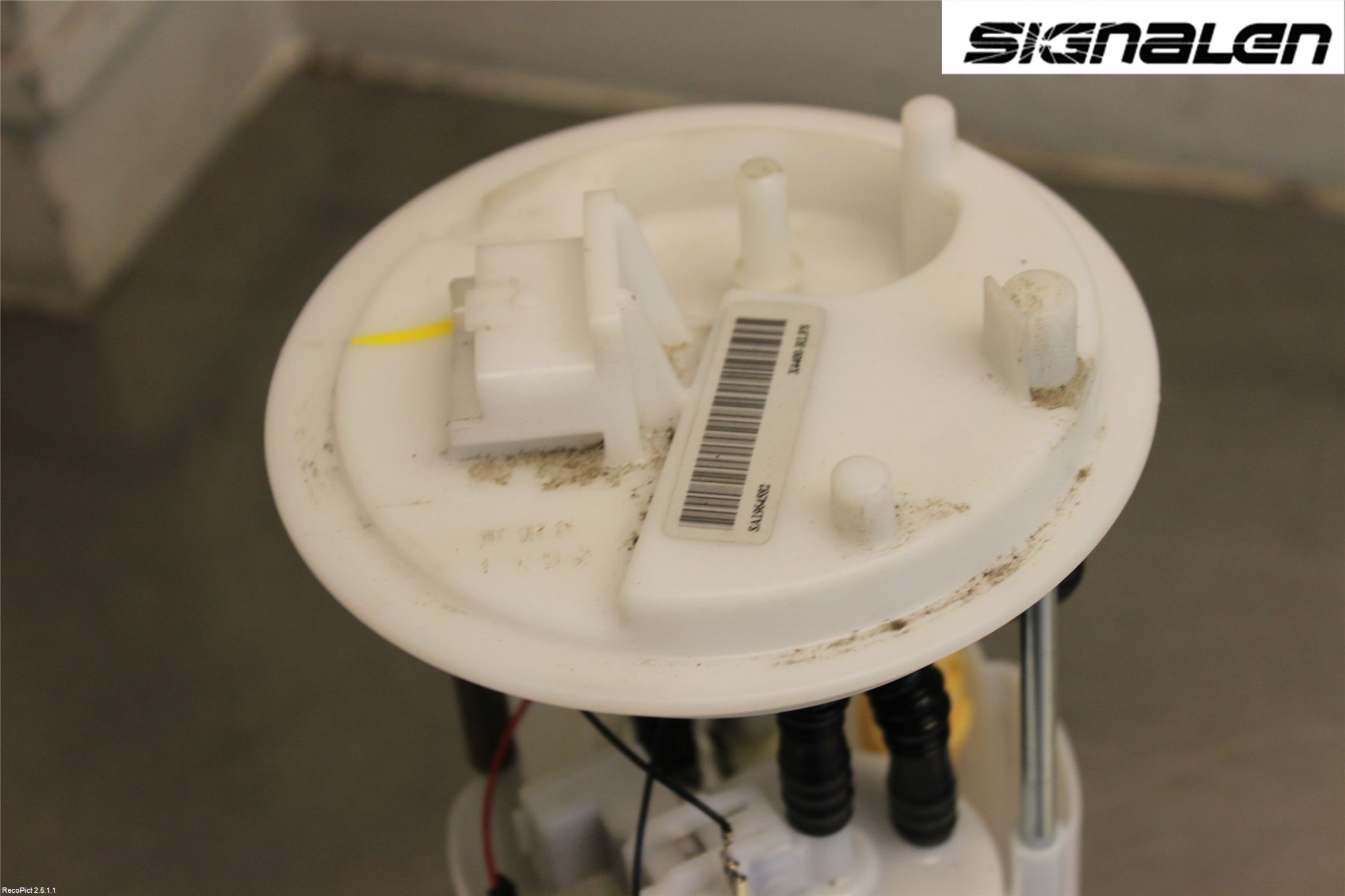 Opel CORSA D 07-14 Bränslepump El