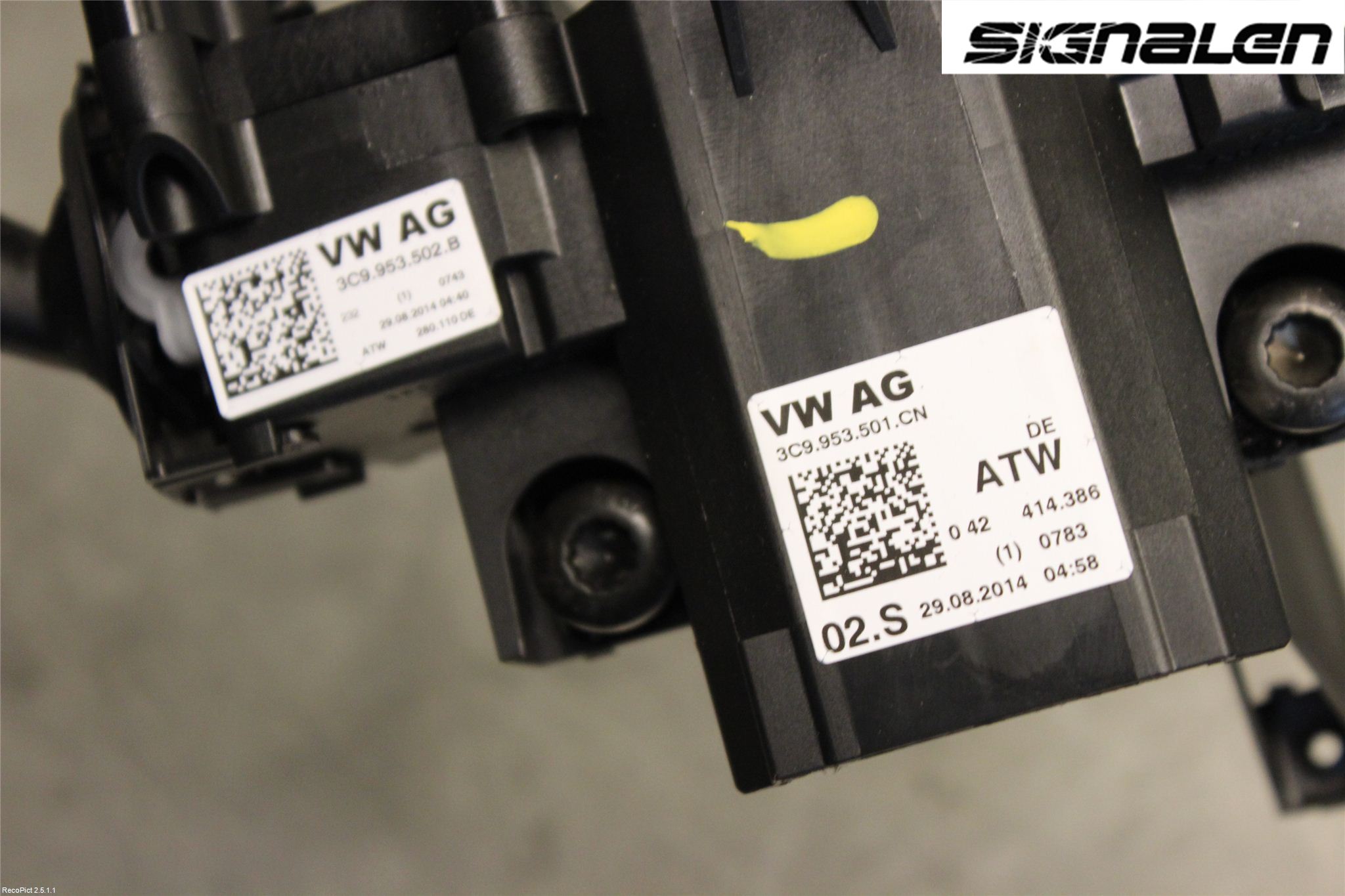 Volkswagen VW PASSAT 15-19 Spakcentral