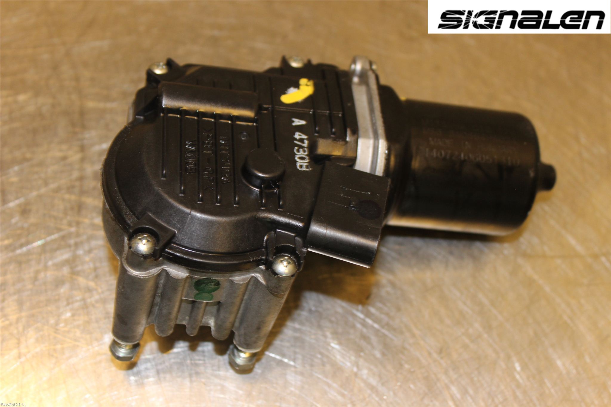 Volkswagen VW PASSAT 11-14 Torkarmotor Vindruta
