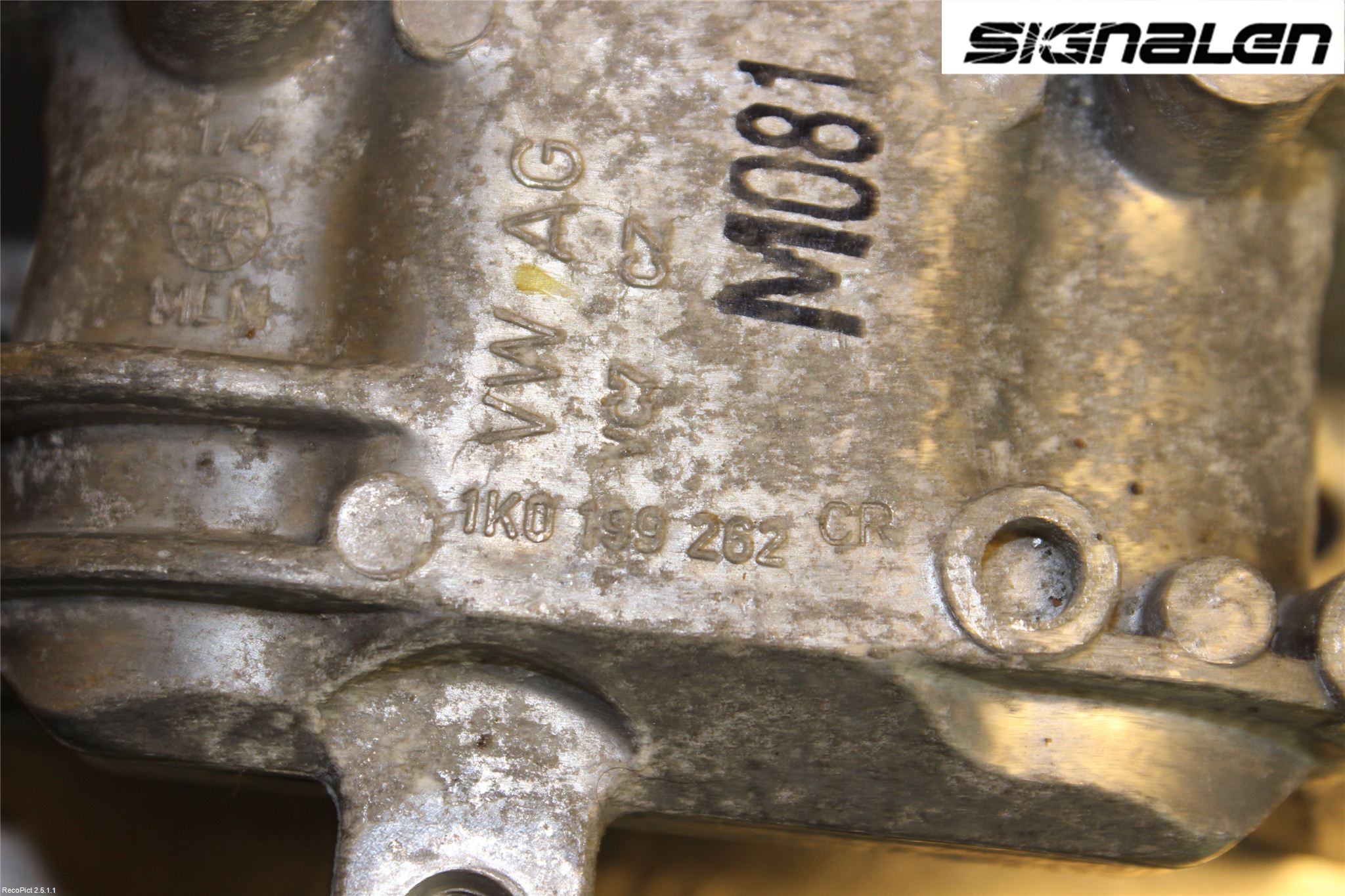 Volkswagen VW PASSAT 15-19 Motorkudde