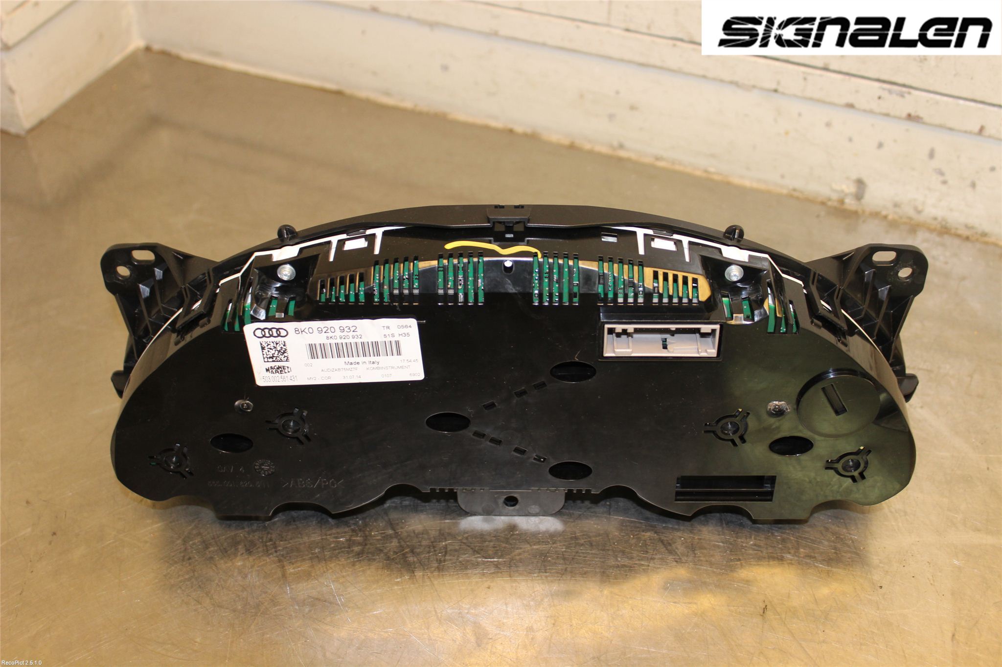 Audi A4 12-15 Instrument Komb