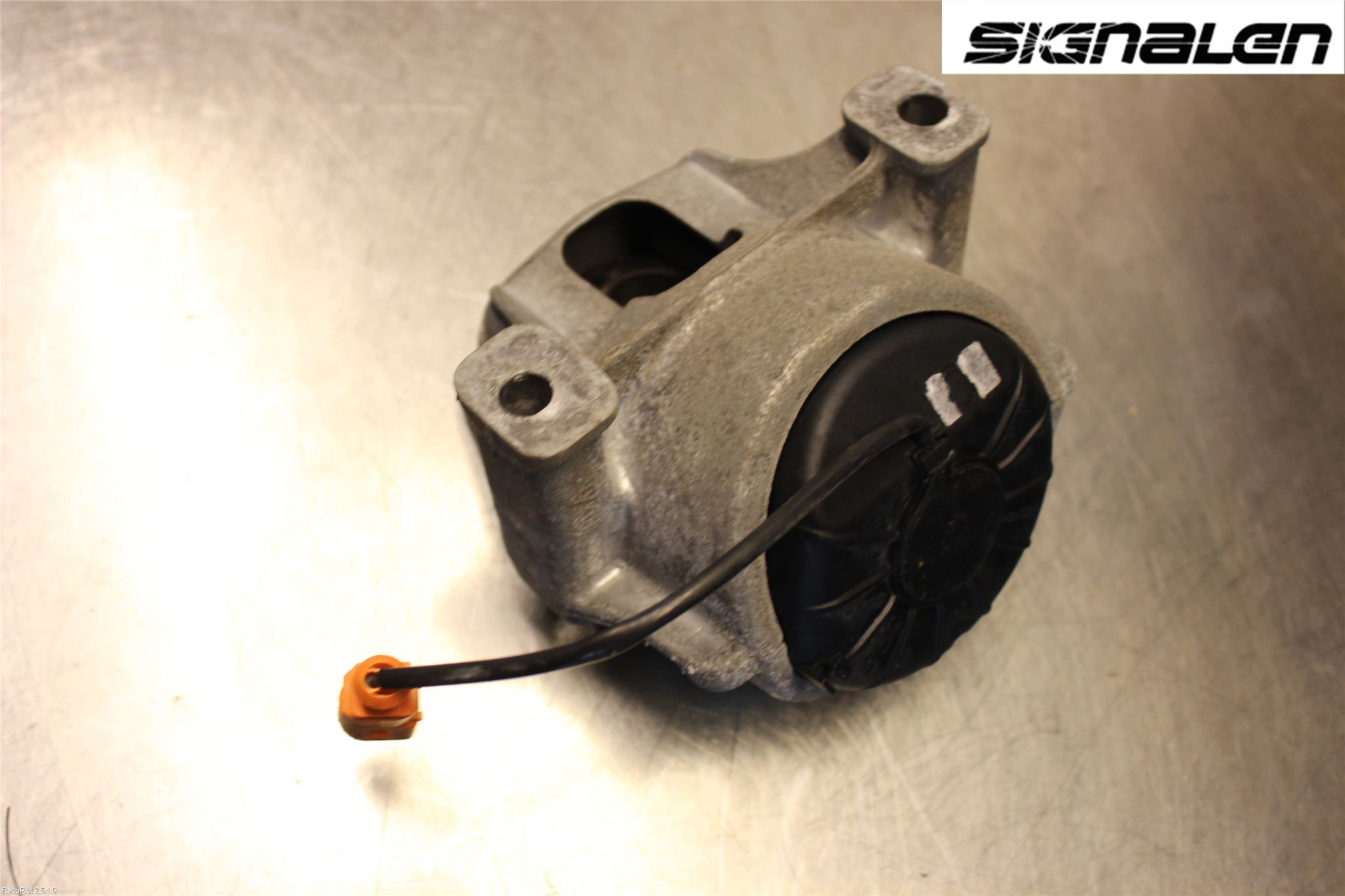 Audi A4 12-15 Motorkudde