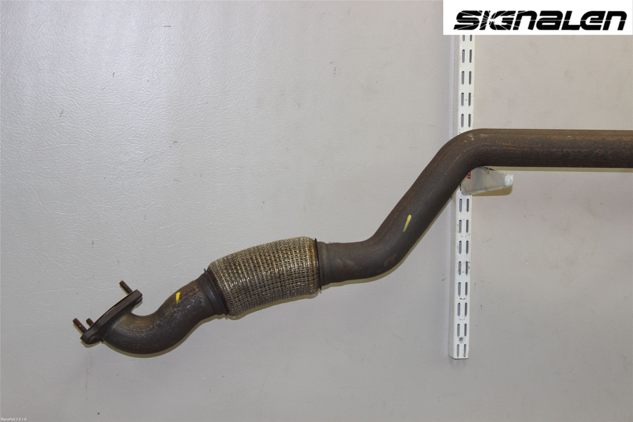 Opel INSIGNIA 09-16 Avgas Främre Rör