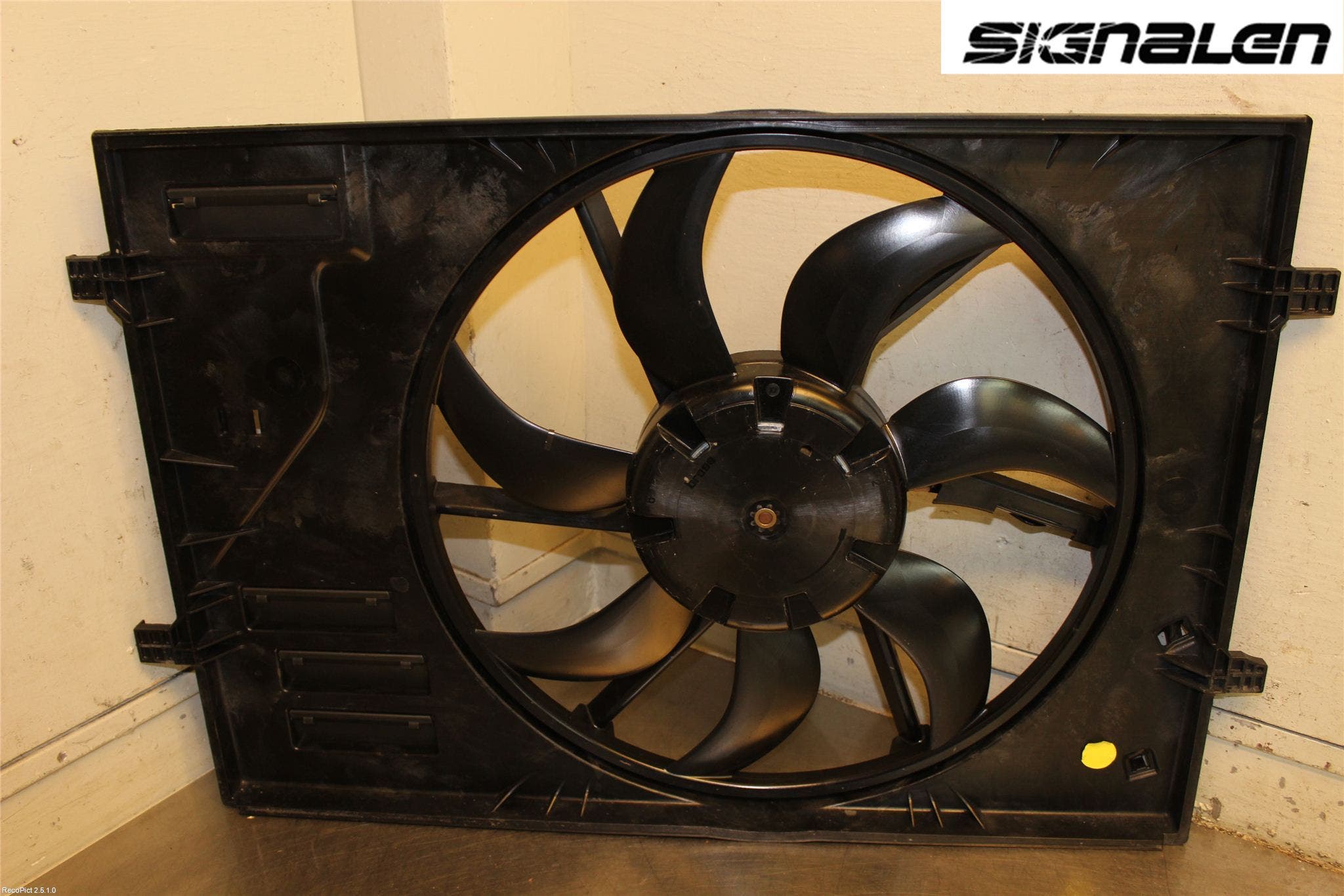 Volkswagen VW GOLF / E-GOLF VII 13-20 Kylfläkt El