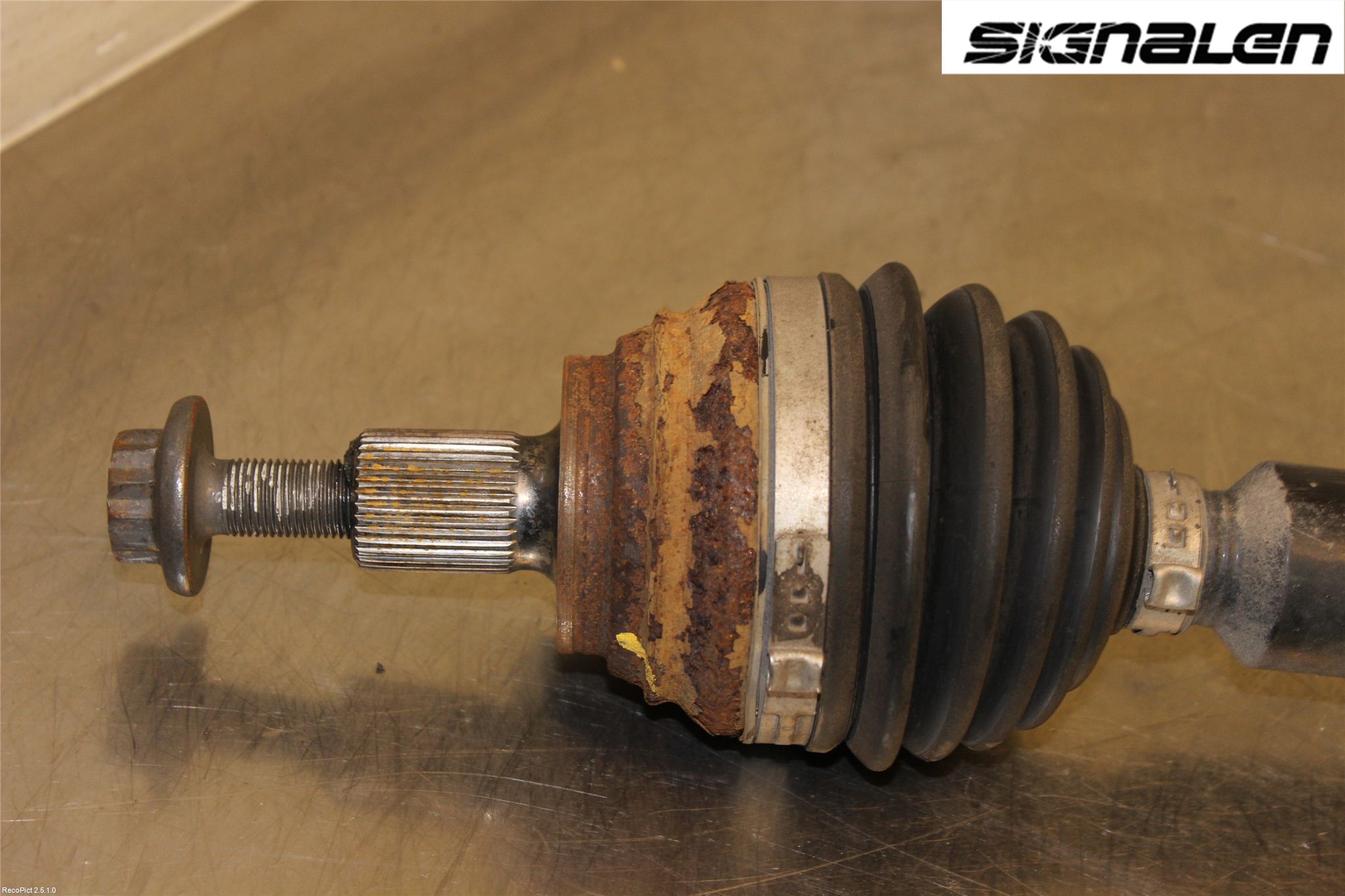 Volkswagen VW GOLF / E-GOLF VII 13-20 Drivaxel Fram Höger