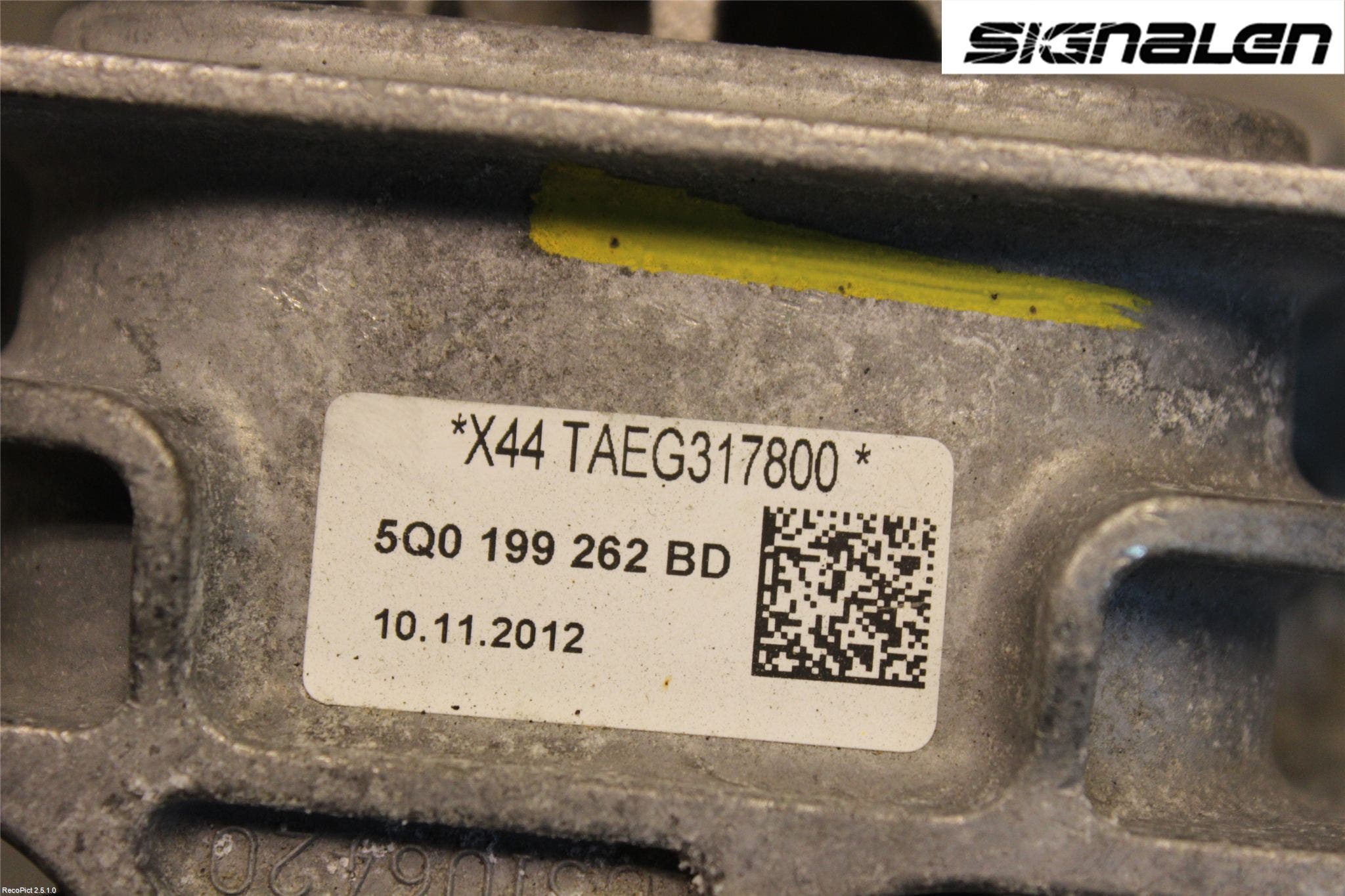 Volkswagen VW GOLF / E-GOLF VII 13-20 Motorkudde