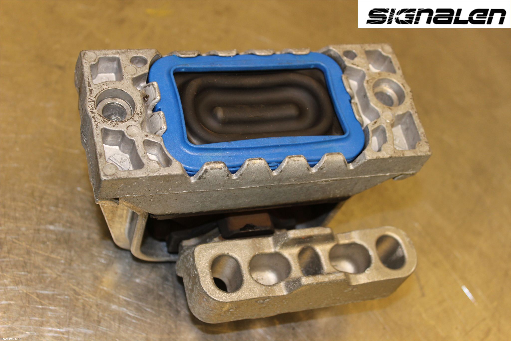 Volkswagen VW PASSAT 11-14 Motorkudde