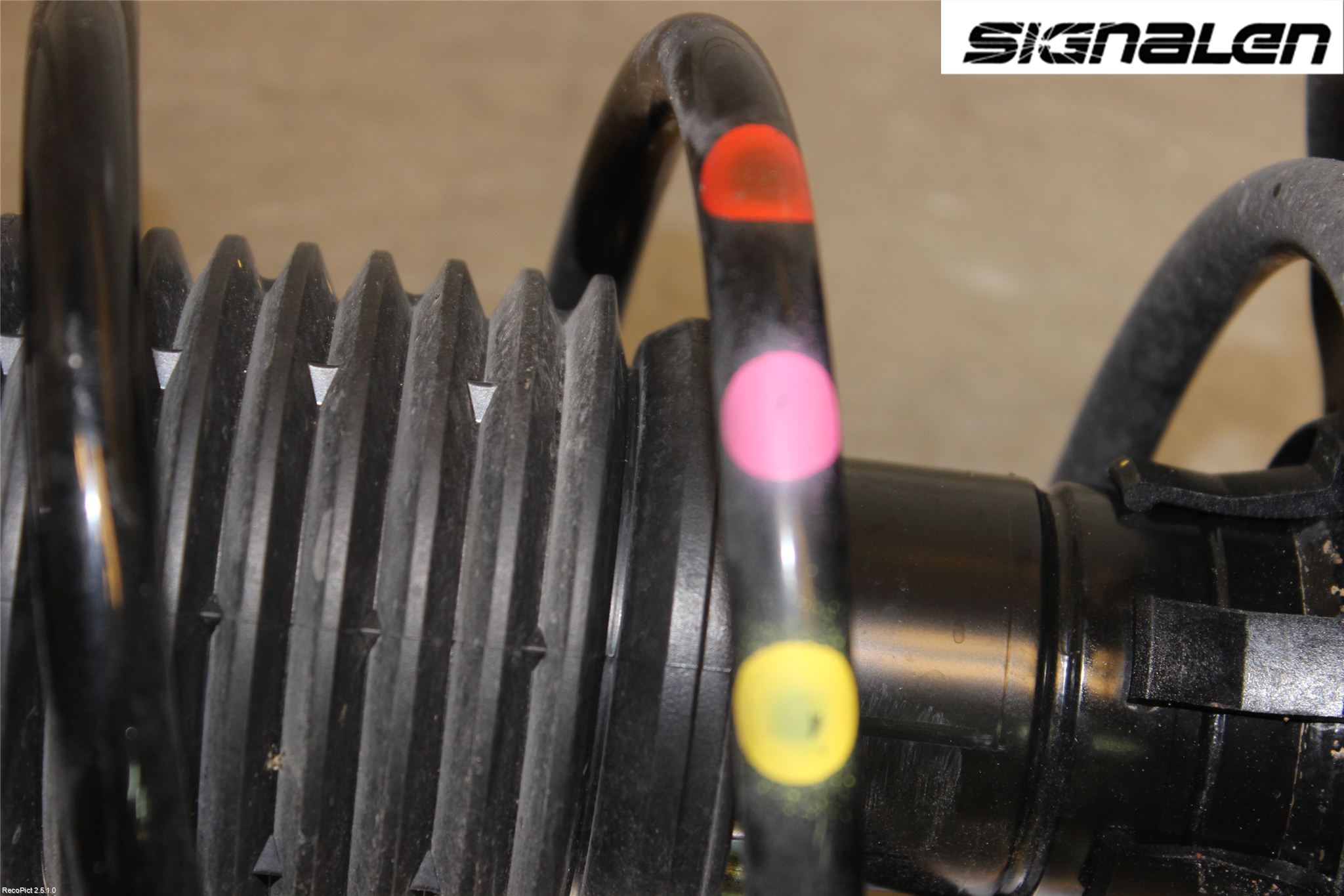 Seat LEON 13-20 Fjäderben Fram Vänster