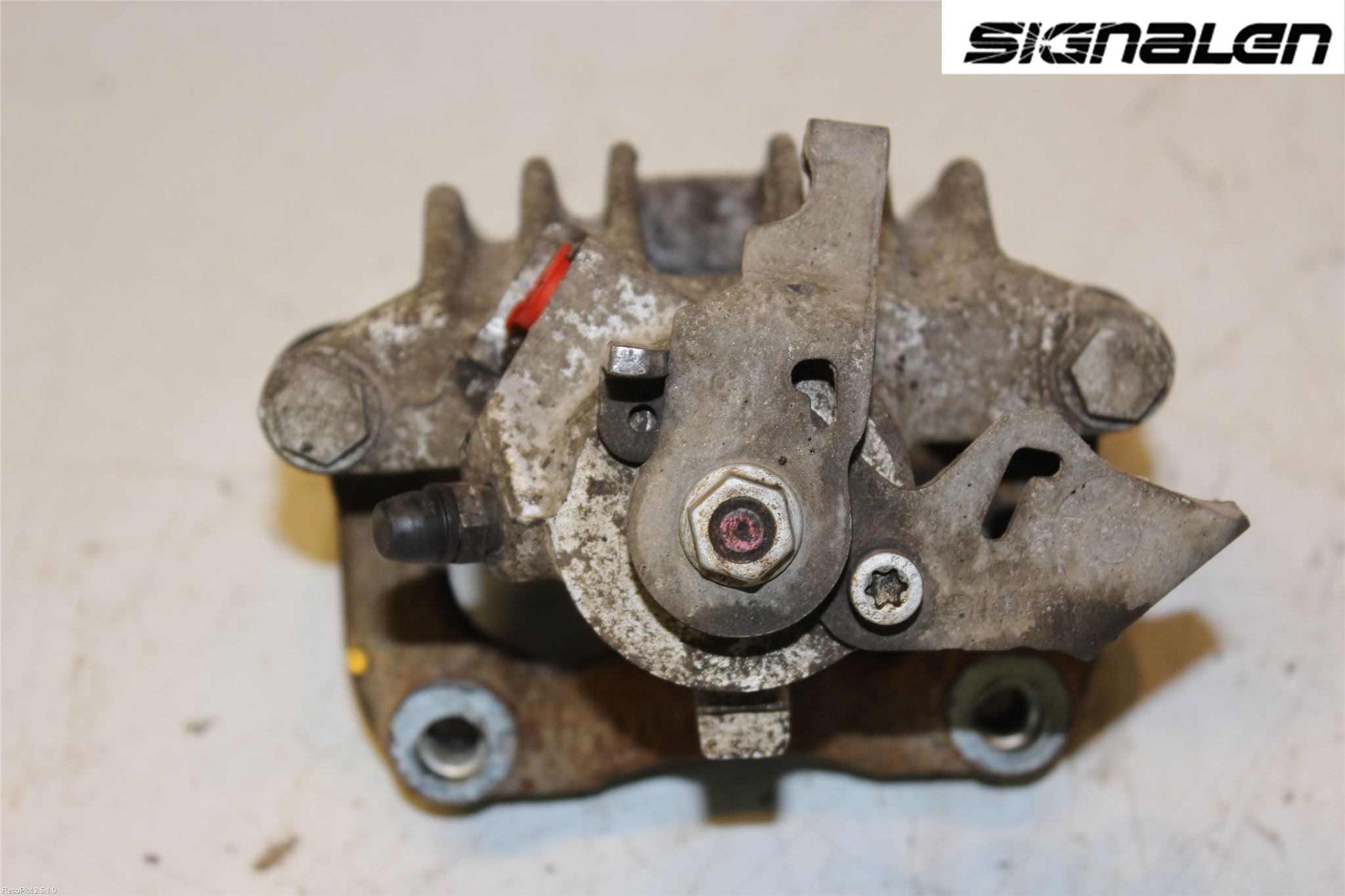 Volkswagen VW POLO 10-17 Bromsok Bak Höger