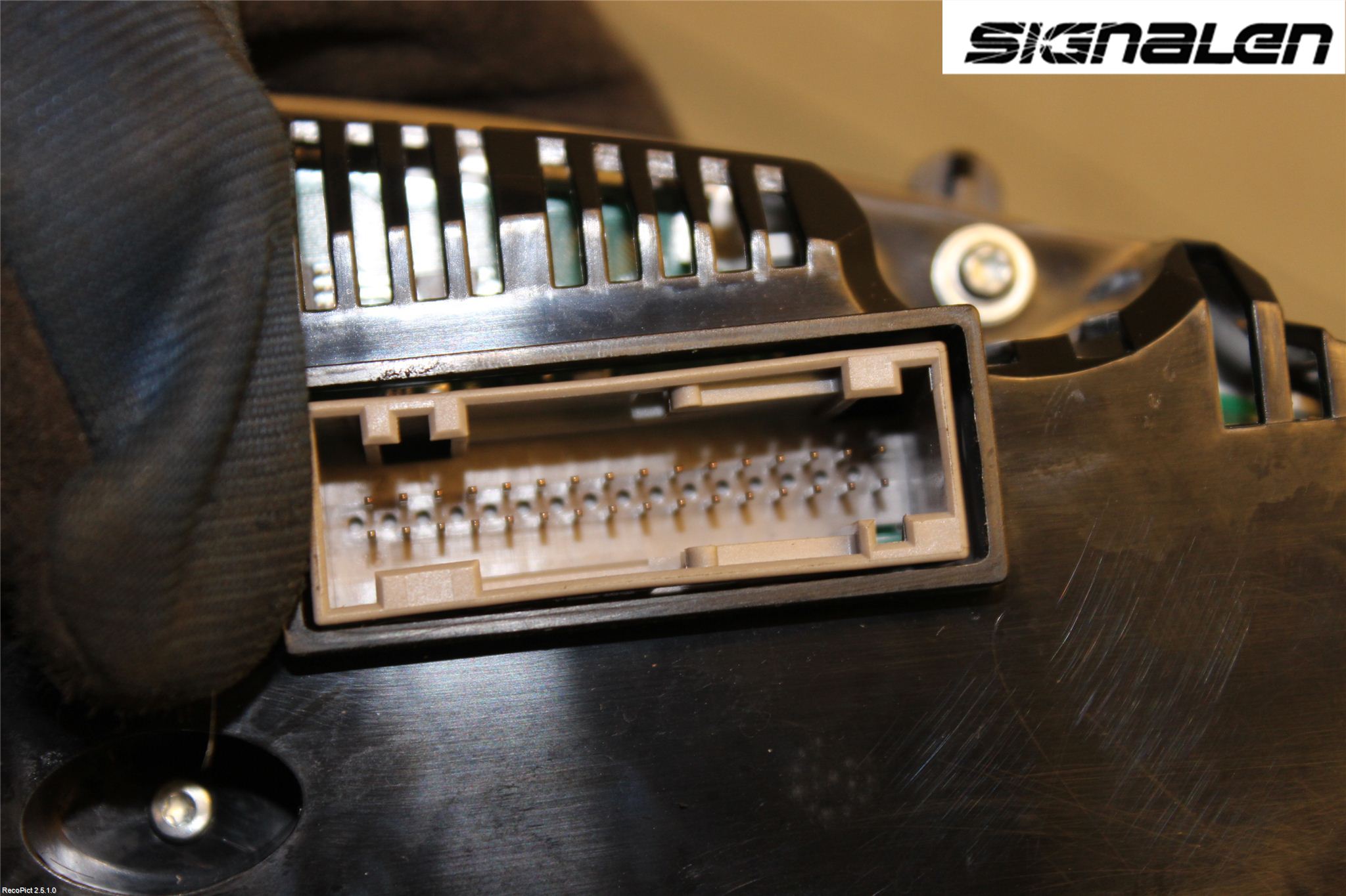 Audi A4 12-15 Instrument Komb