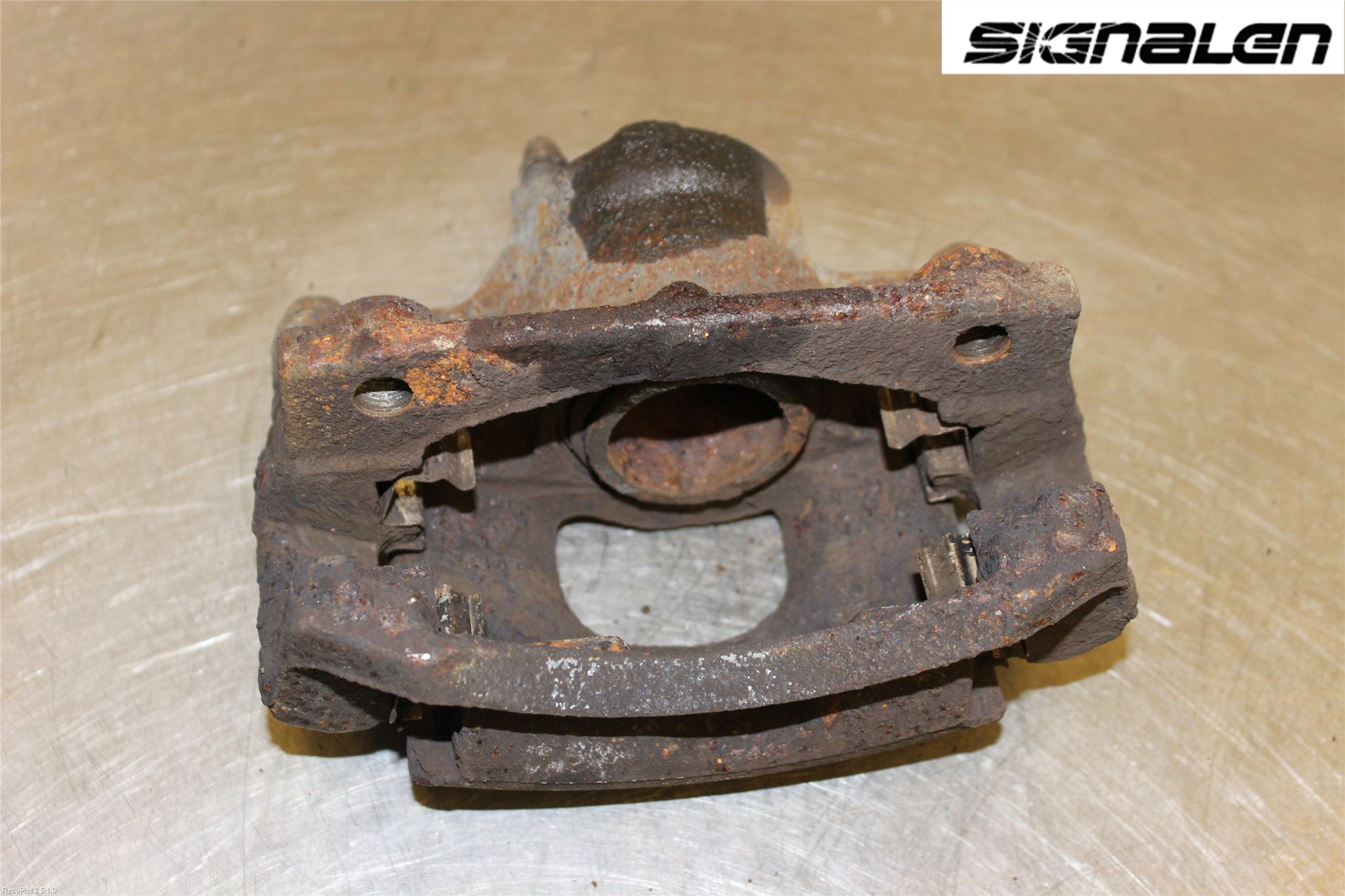 Toyota AYGO 06-14 Bromsok Fram Vänster