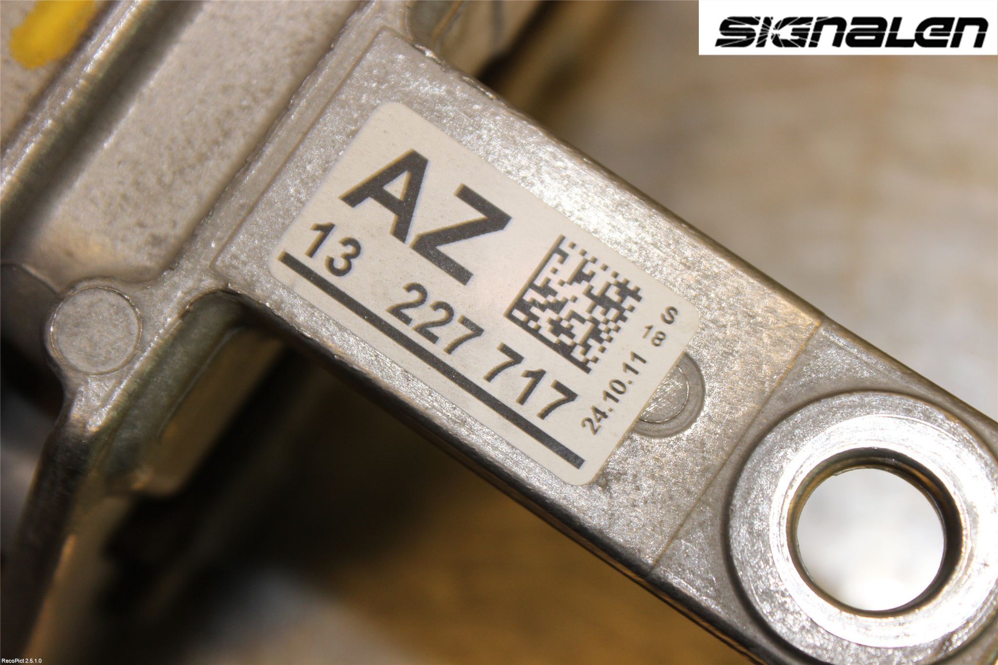 Opel INSIGNIA 09-16 Motorkudde