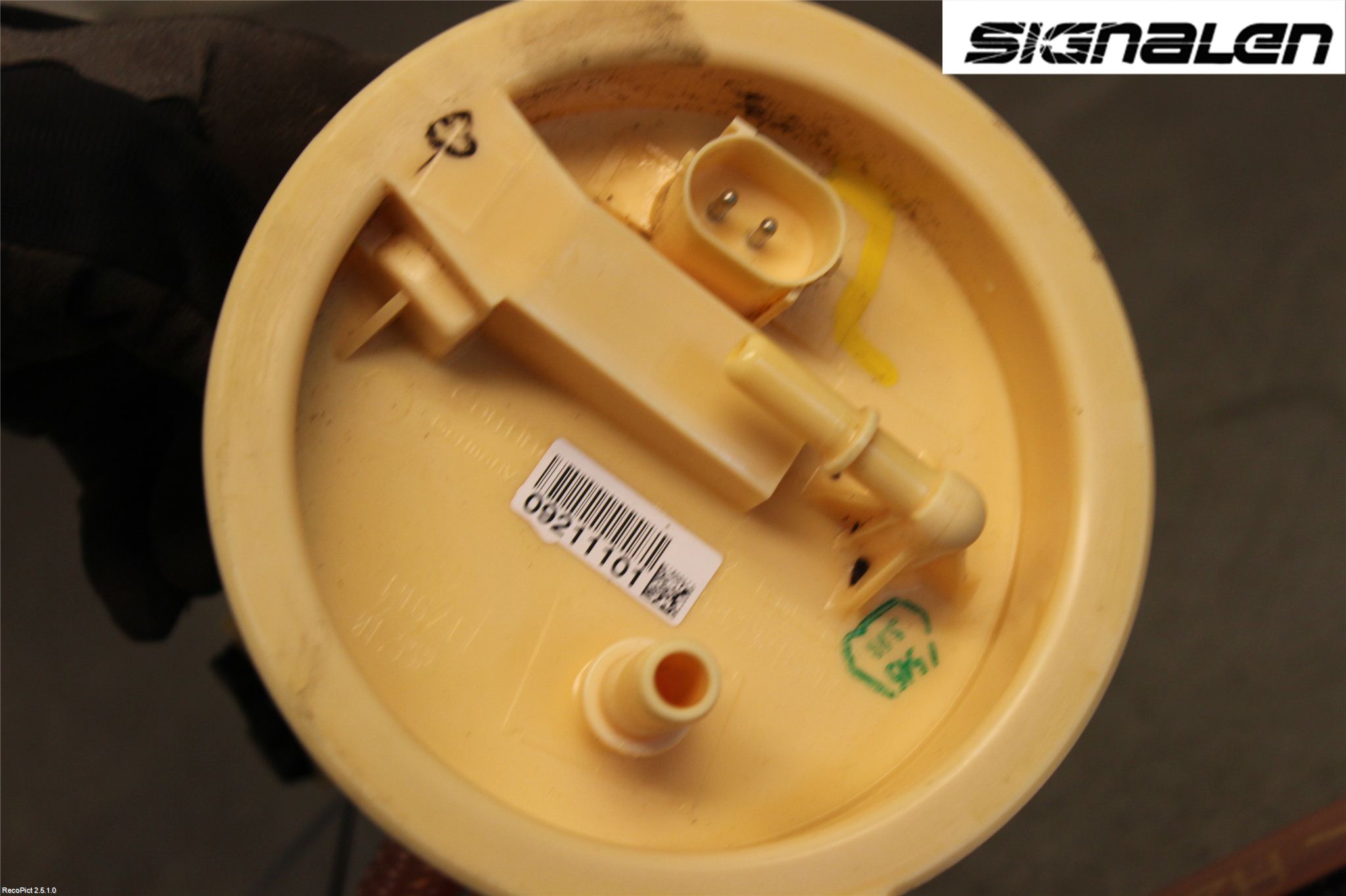 BMW 3 E90/91 SED/TOU 05-12 Givare Tank