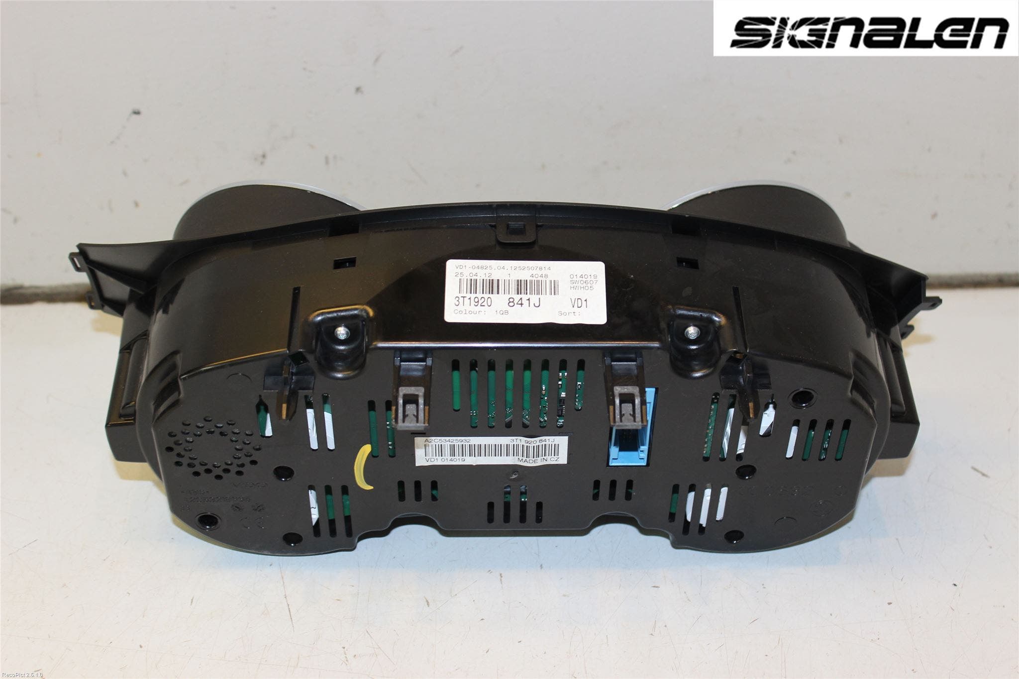 Skoda SUPERB 09-15 Instrument Komb