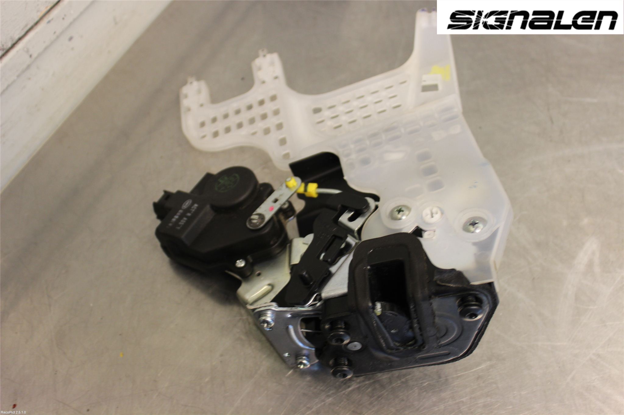 Hyundai TUCSON 05- Låskista-Dörrlås