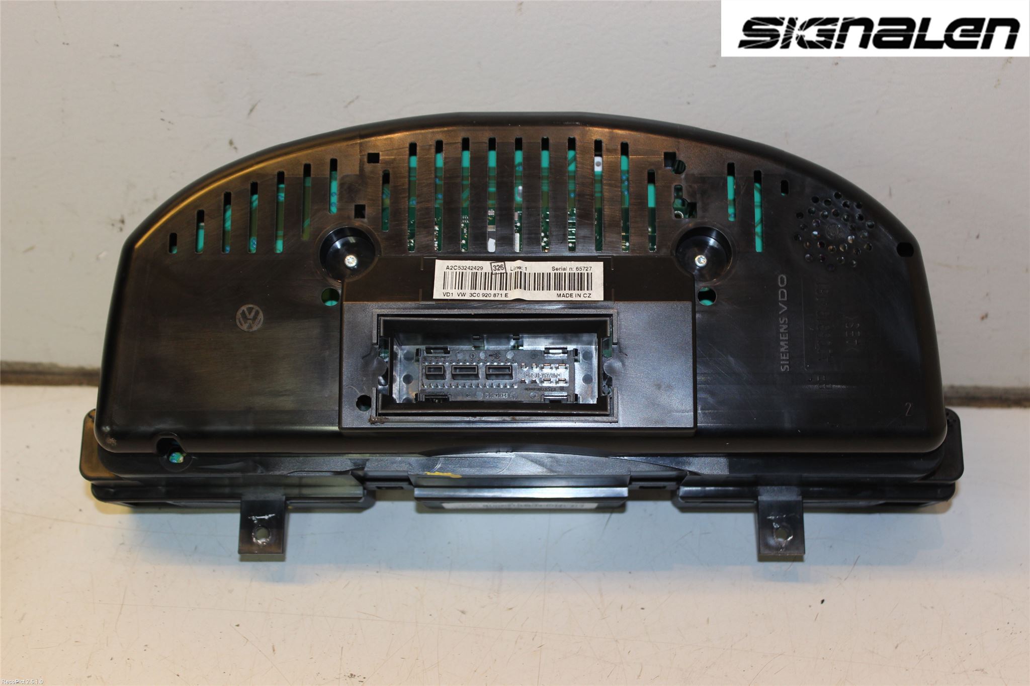 Volkswagen VW PASSAT 05-11 Instrument Komb