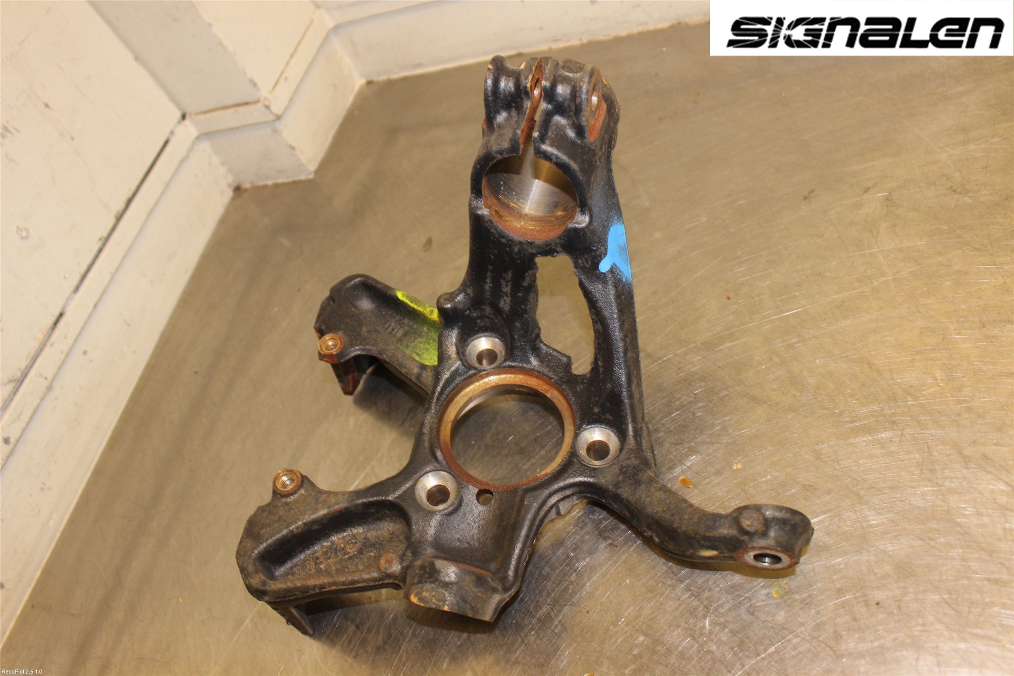 Volkswagen VW GOLF / E-GOLF VII 13-20 Styrspindel Lagerhus Hö
