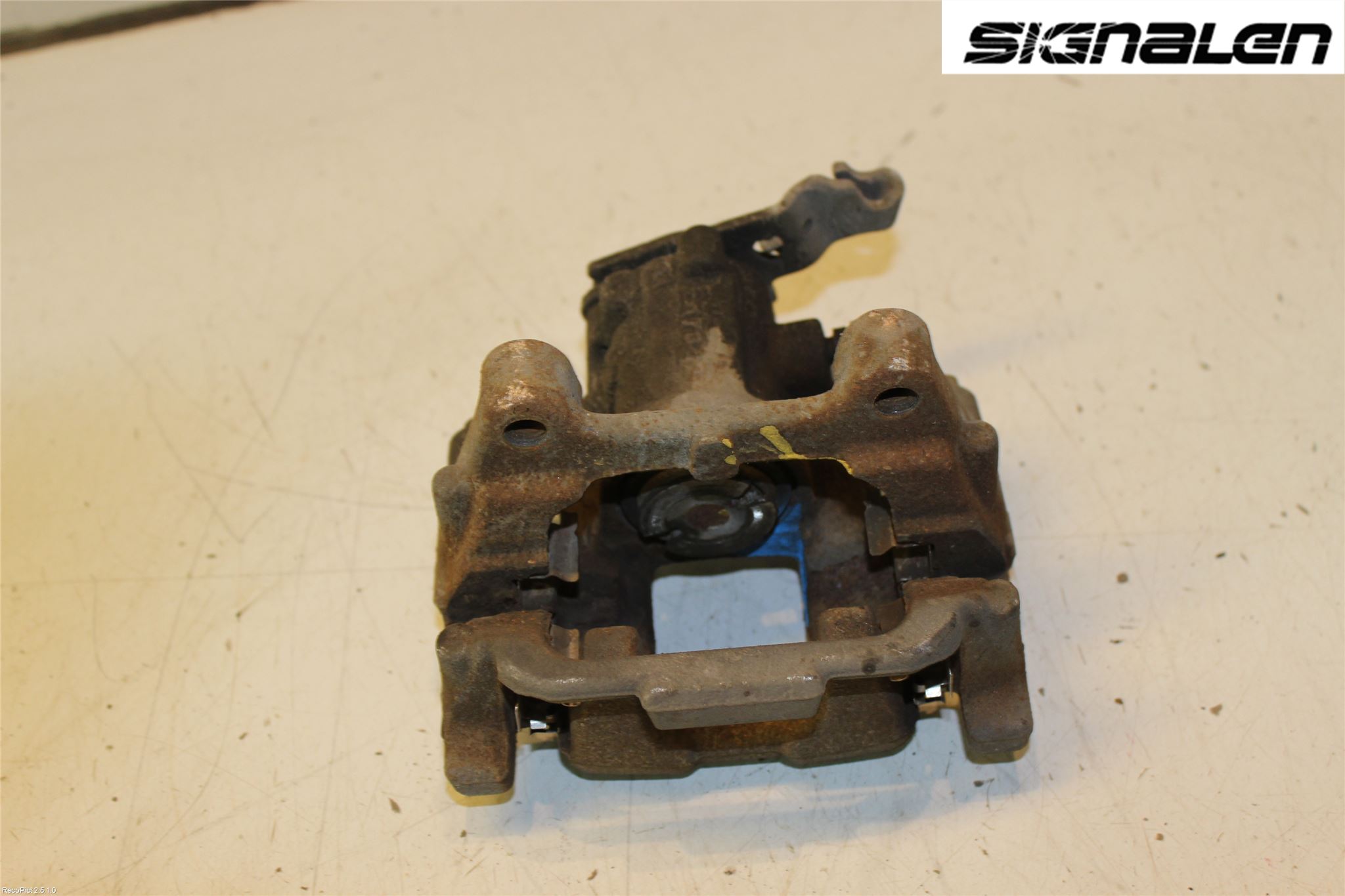 Volkswagen VW GOLF VI 09-13 Bromsok Bak Höger