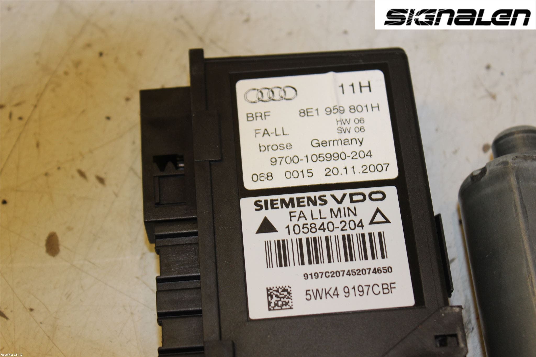 Audi A4/S4 05-07 Fönsterhissmotor