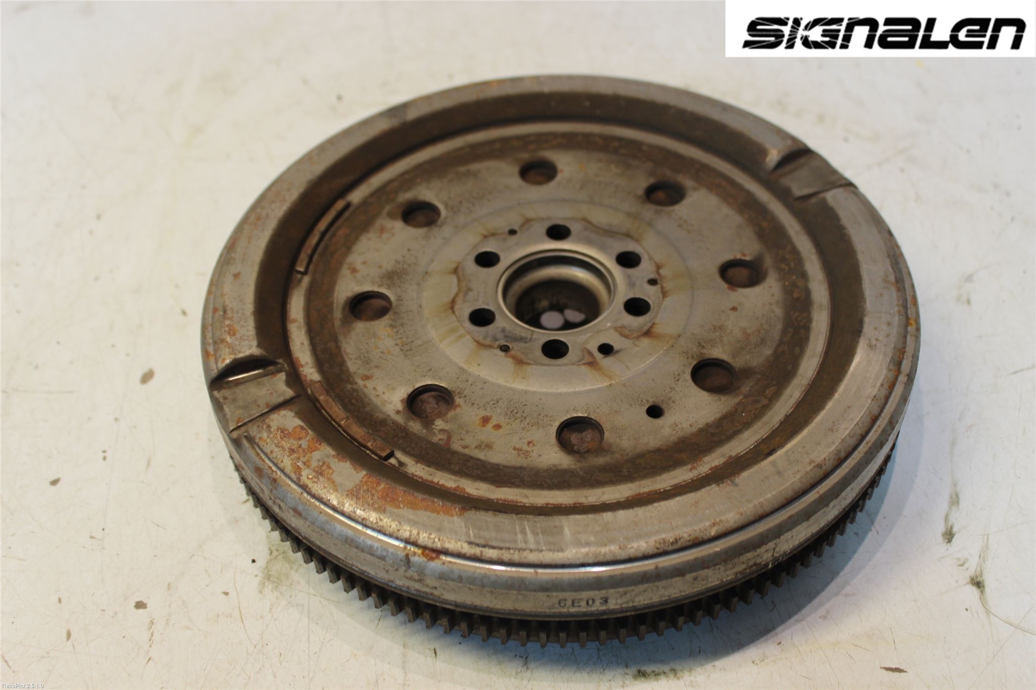 Volkswagen VW PASSAT 05-11 Svänghjul Man