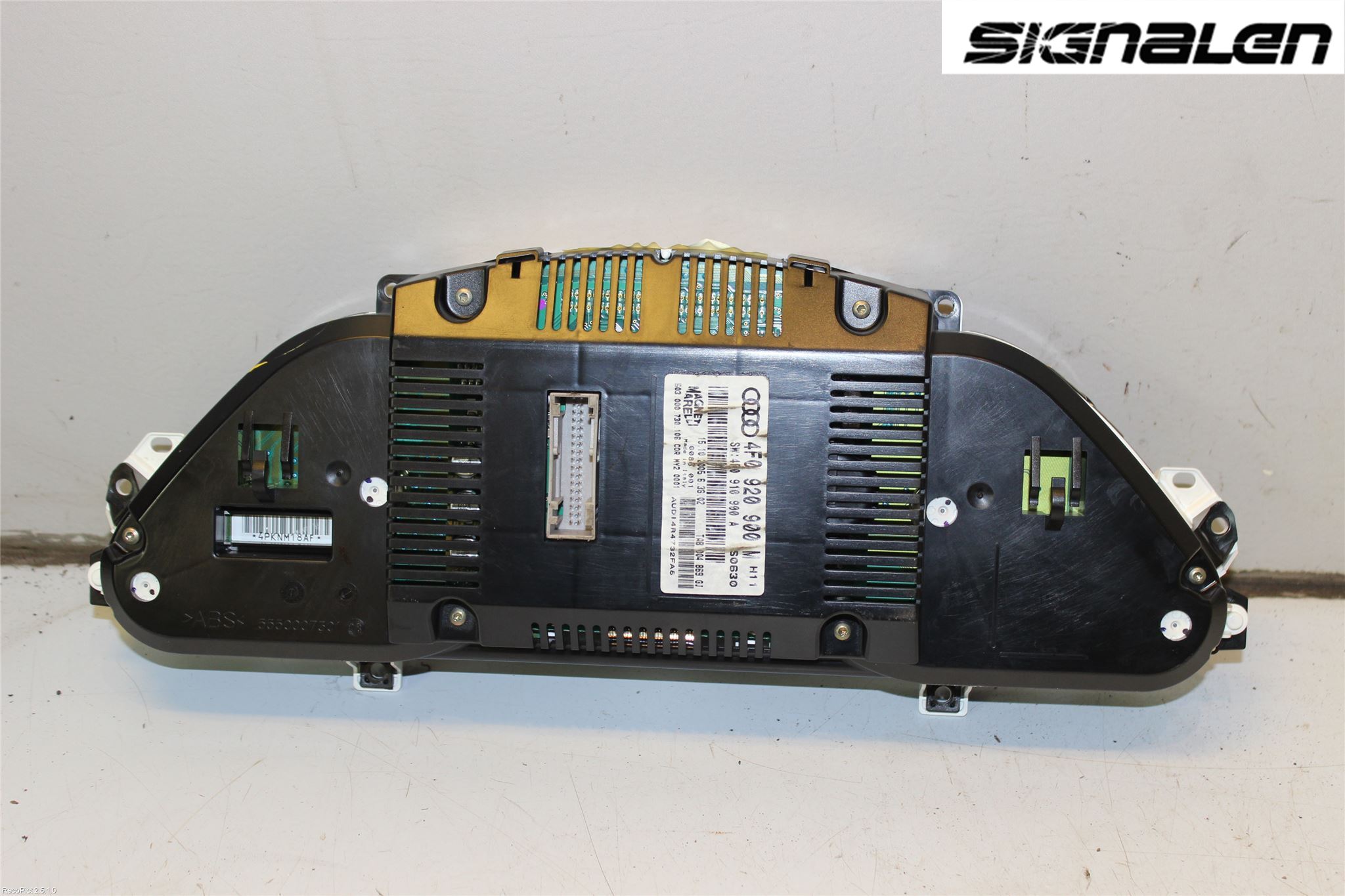 Audi A6/S6     05-11 Instrument Komb