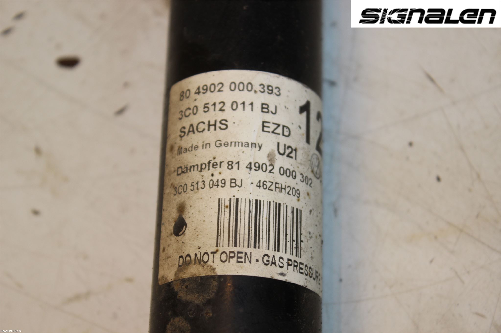 Volkswagen VW PASSAT 11-14 Stötdämpare Bak