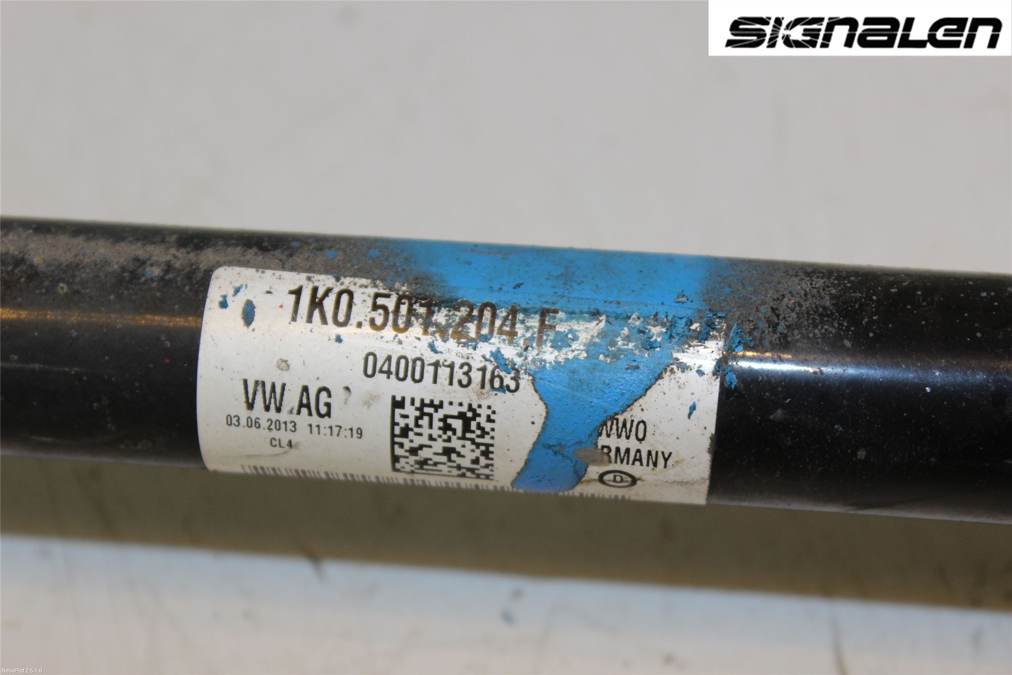 Volkswagen VW PASSAT 11-14 Drivaxel Bak Höger