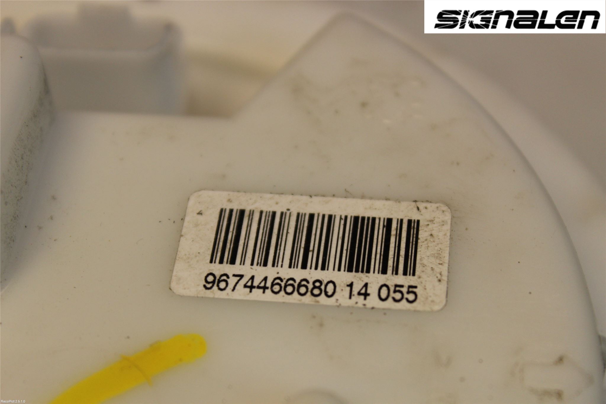 Peugeot 208 12-15 Bränslepump El