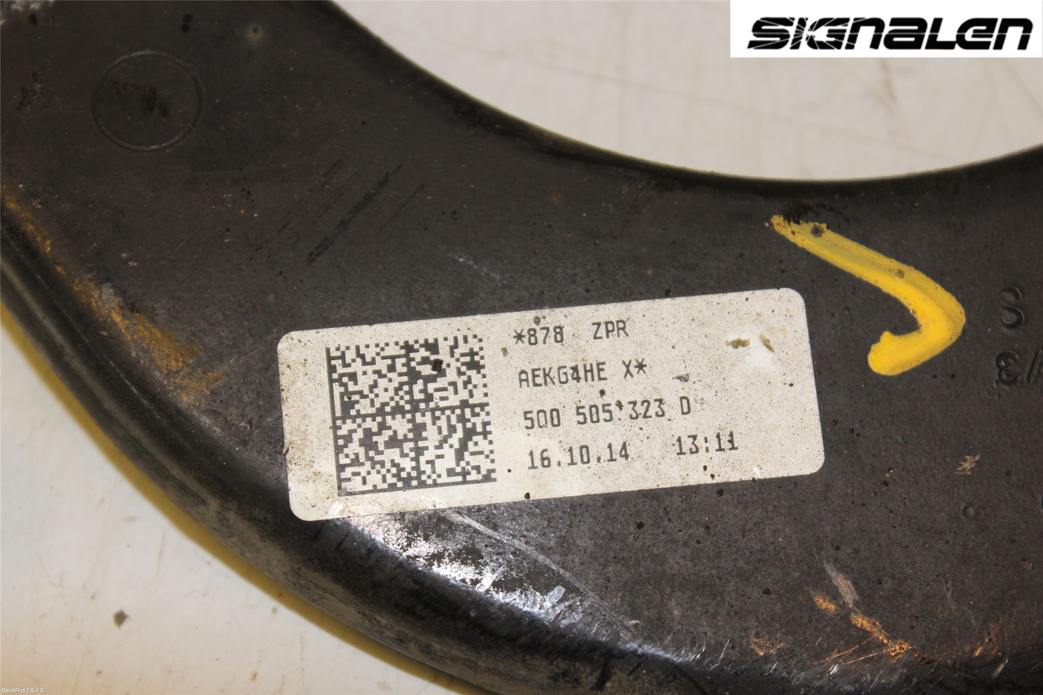 Volkswagen VW PASSAT 15-19 Bärarm Bak Vänster