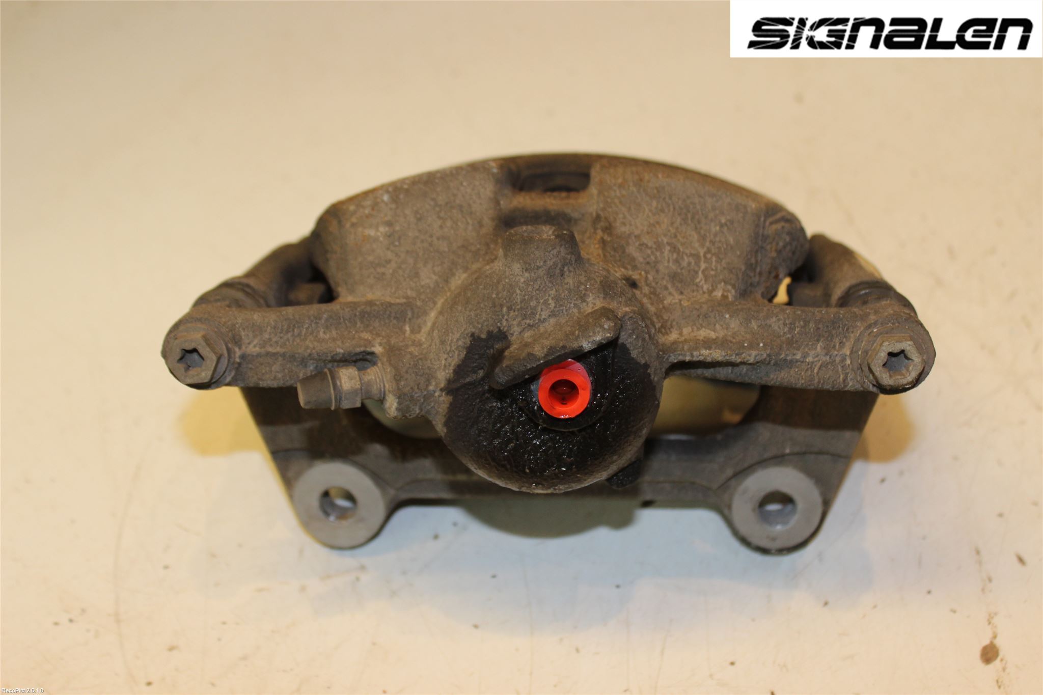 Volkswagen VW PASSAT 15-19 Bromsok Fram Vänster