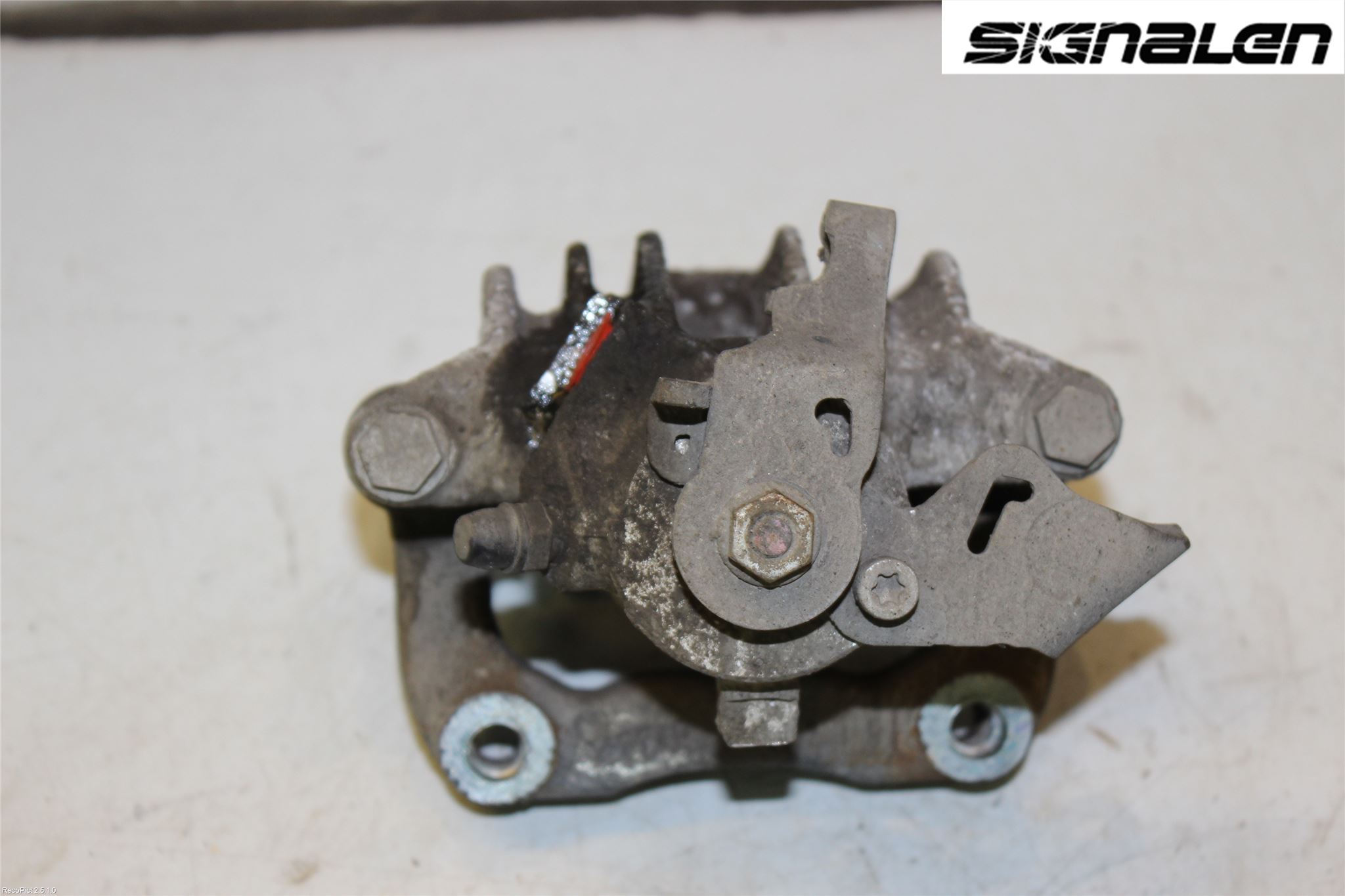 Volkswagen VW POLO 10-17 Bromsok Bak Höger