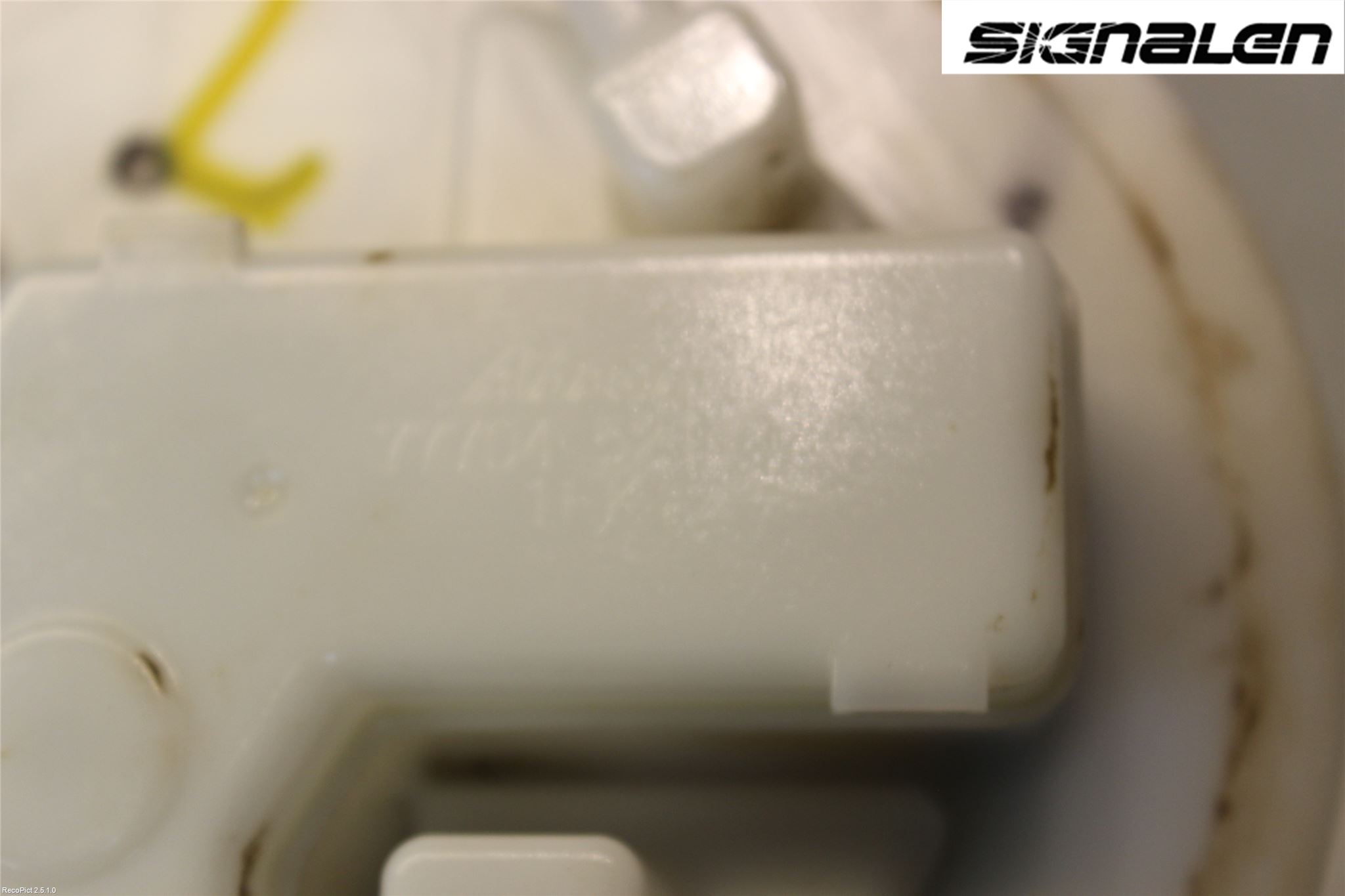 Toyota VERSO-S 11-16 Bränslepump El