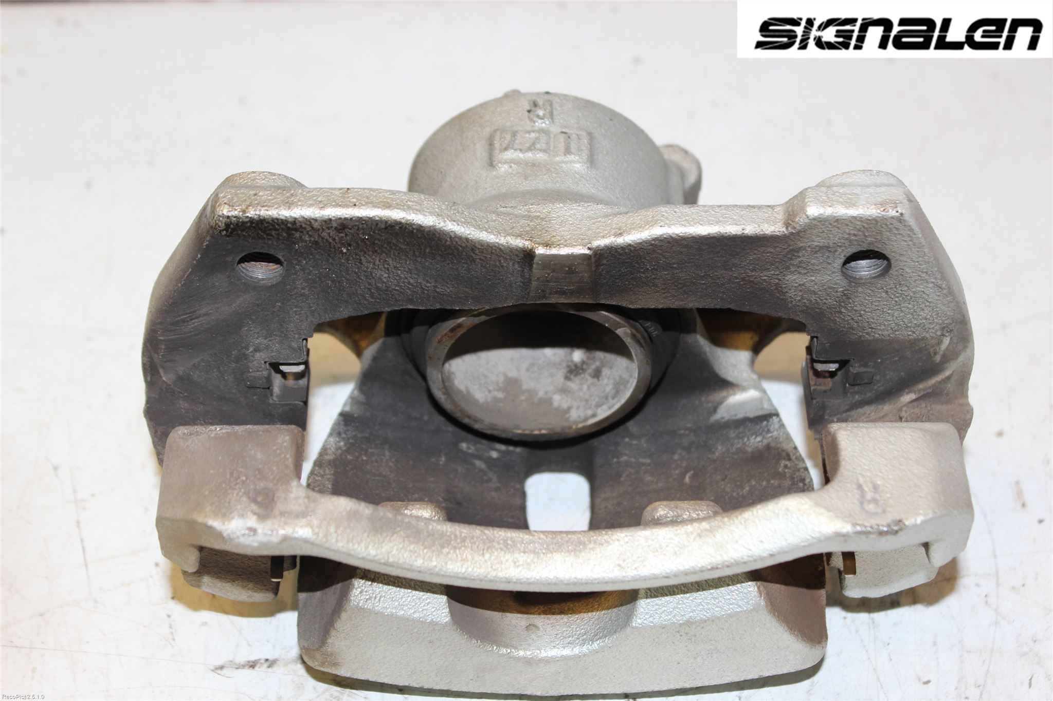 Toyota VERSO-S 11-16 Bromsok Fram Höger