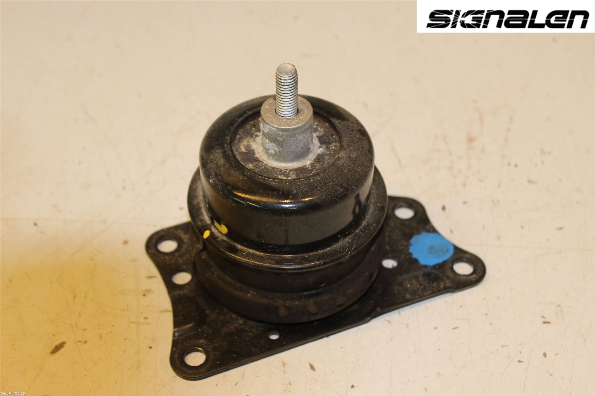 Volkswagen VW POLO 10-17 Motorfäste