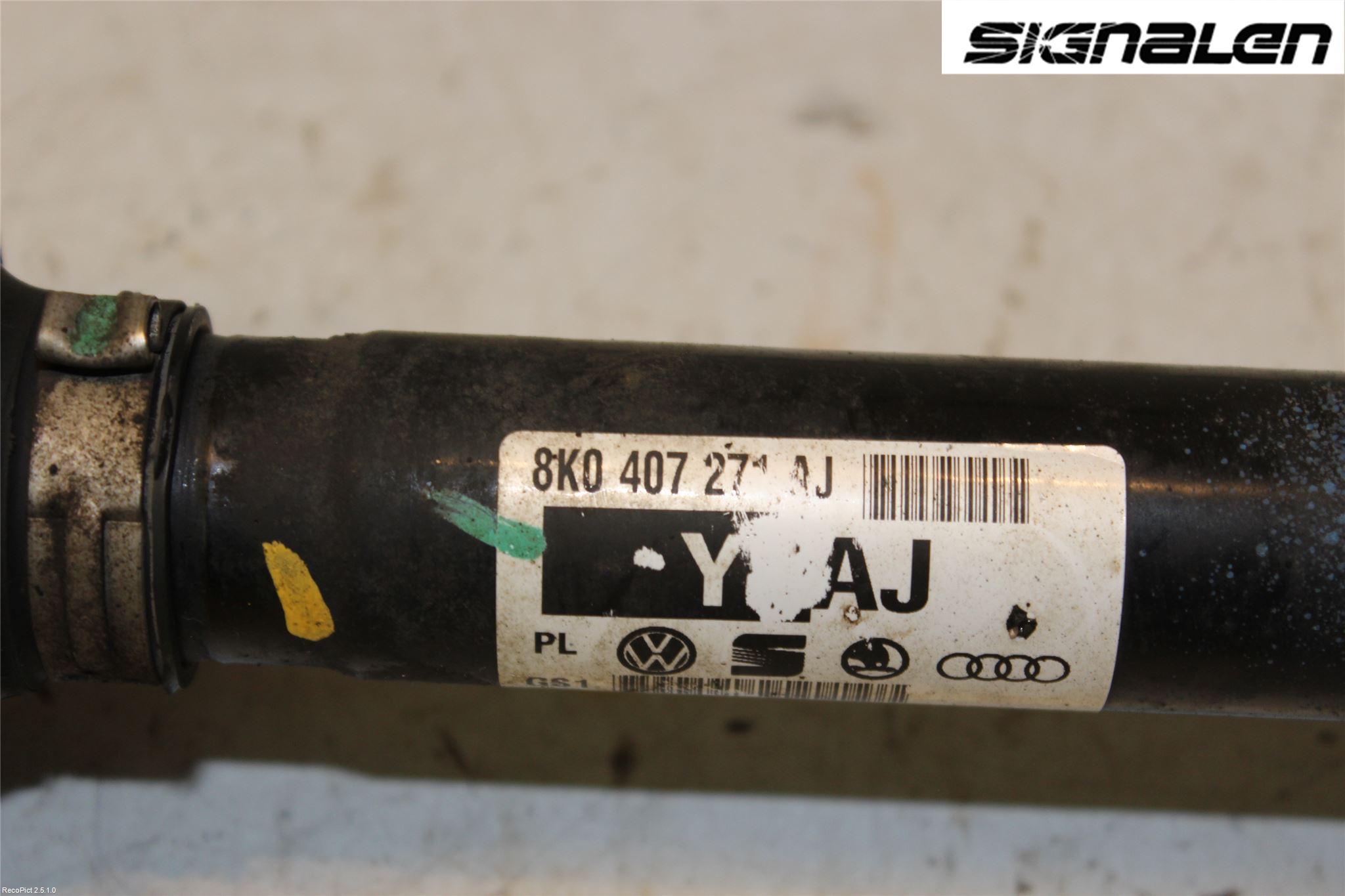 Audi A4 12-15 Drivaxel Fram Höger