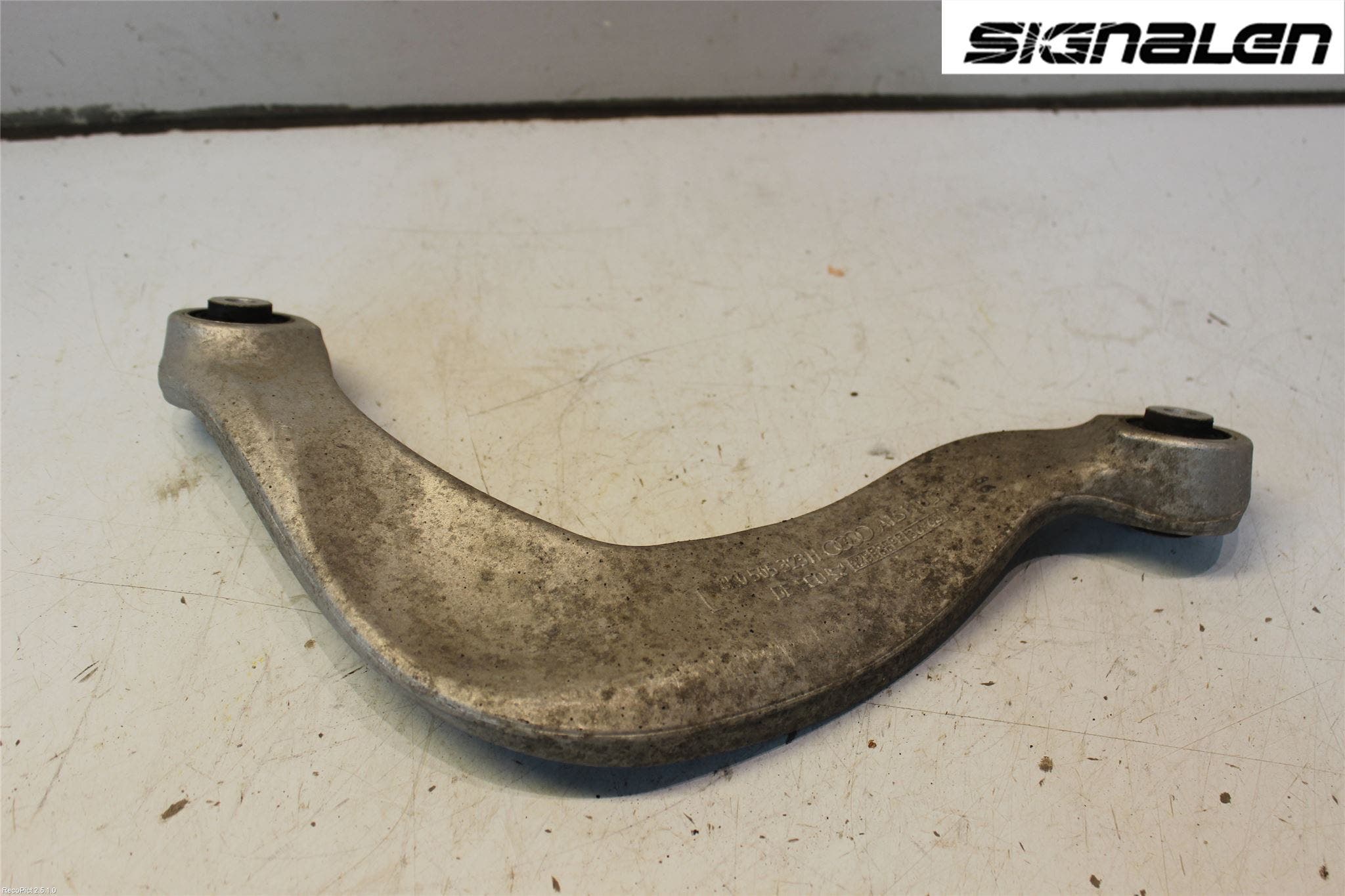 Audi A4 12-15 Bärarm Bak Vänster