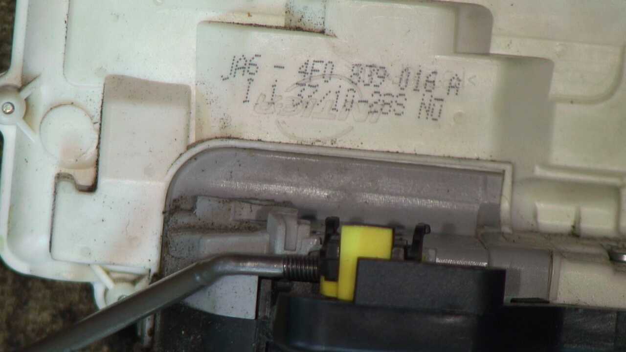 Audi A6/S6 4G 11-18 Låskista-Dörrlås