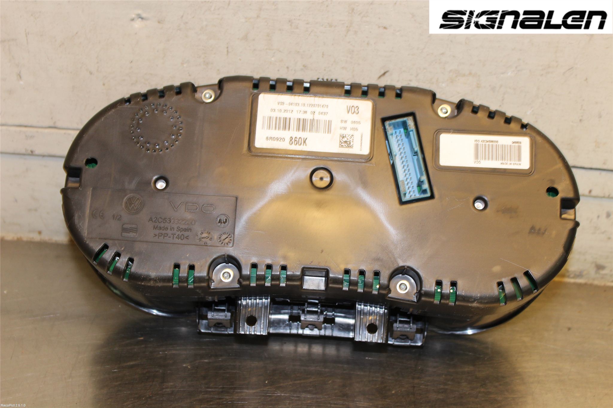 Volkswagen VW POLO 10-17 Instrument Komb