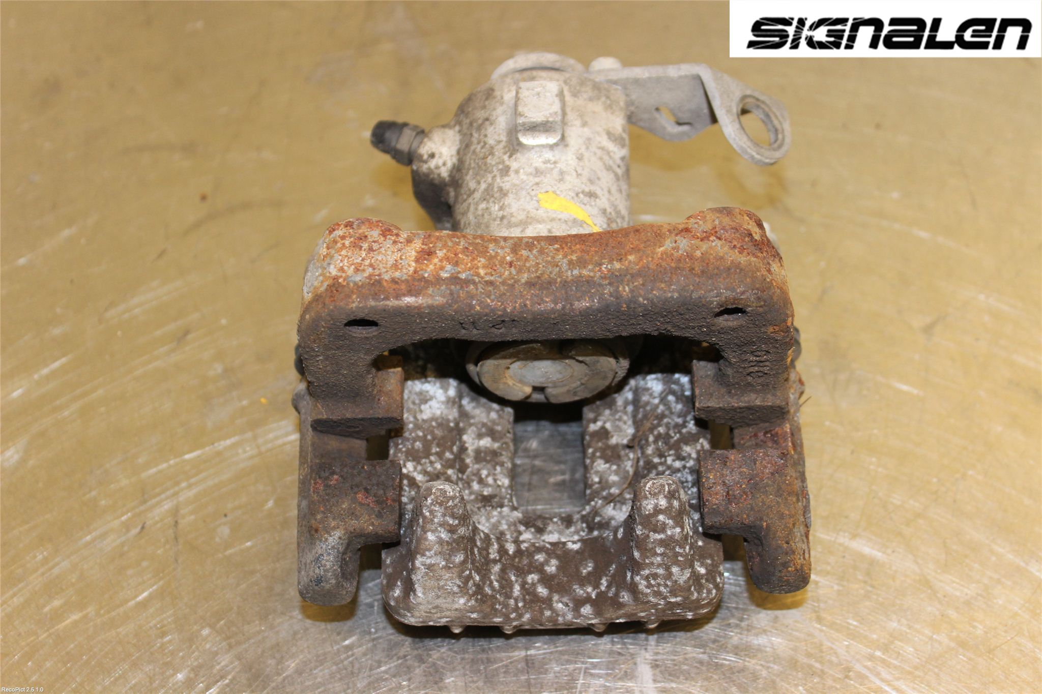 Volkswagen VW POLO 10-17 Bromsok Bak Höger