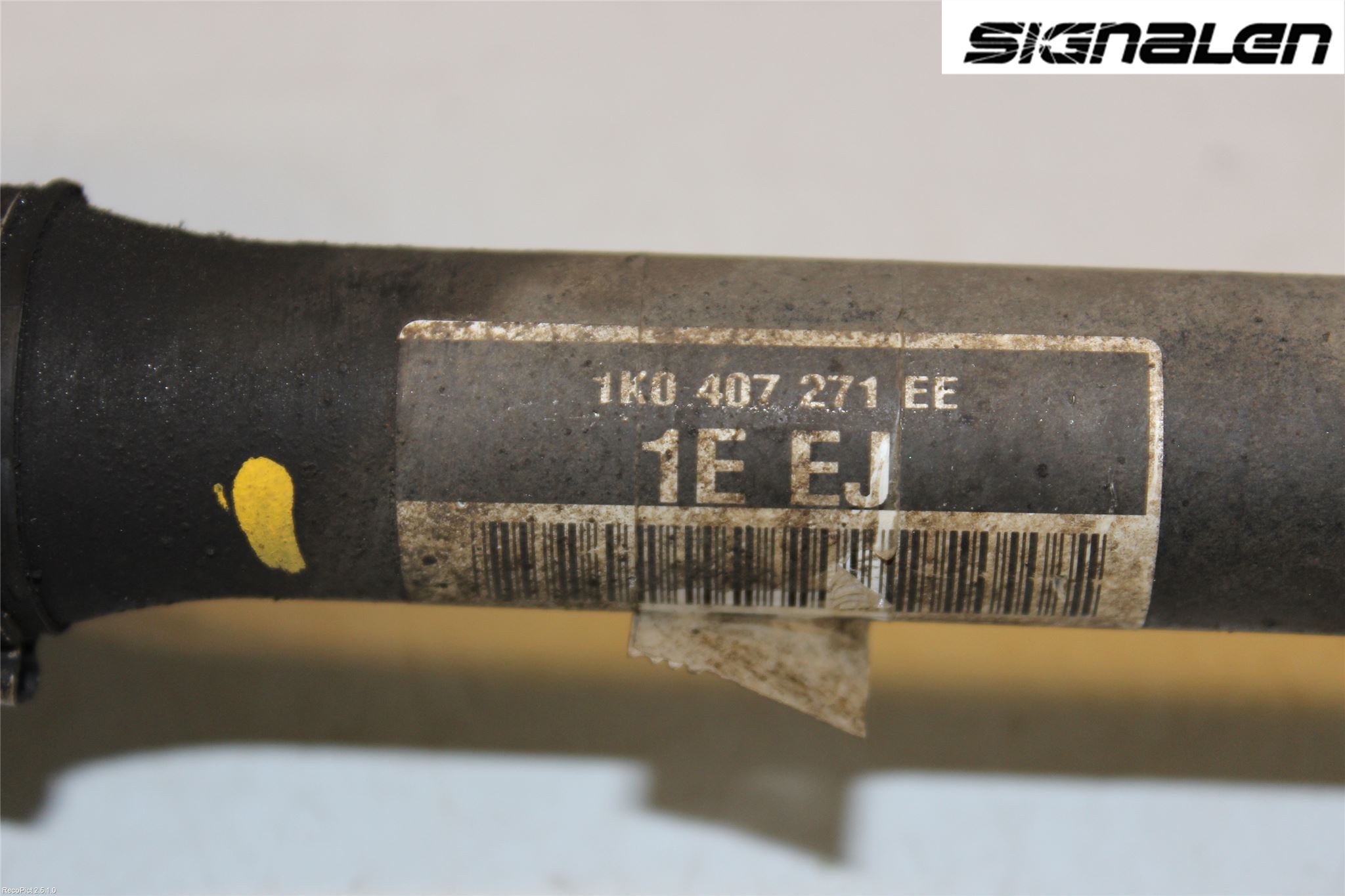 Volkswagen VW GOLF V 04-09 Drivaxel Fram Vänster