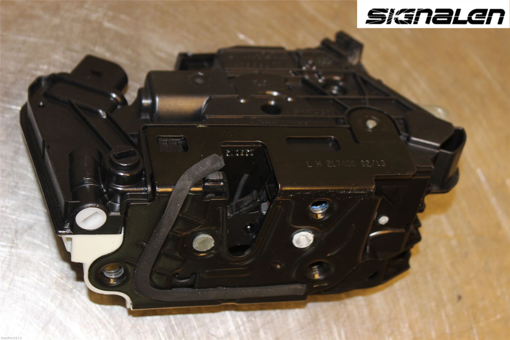 Skoda SUPERB 09-15 Låskista-Dörrlås