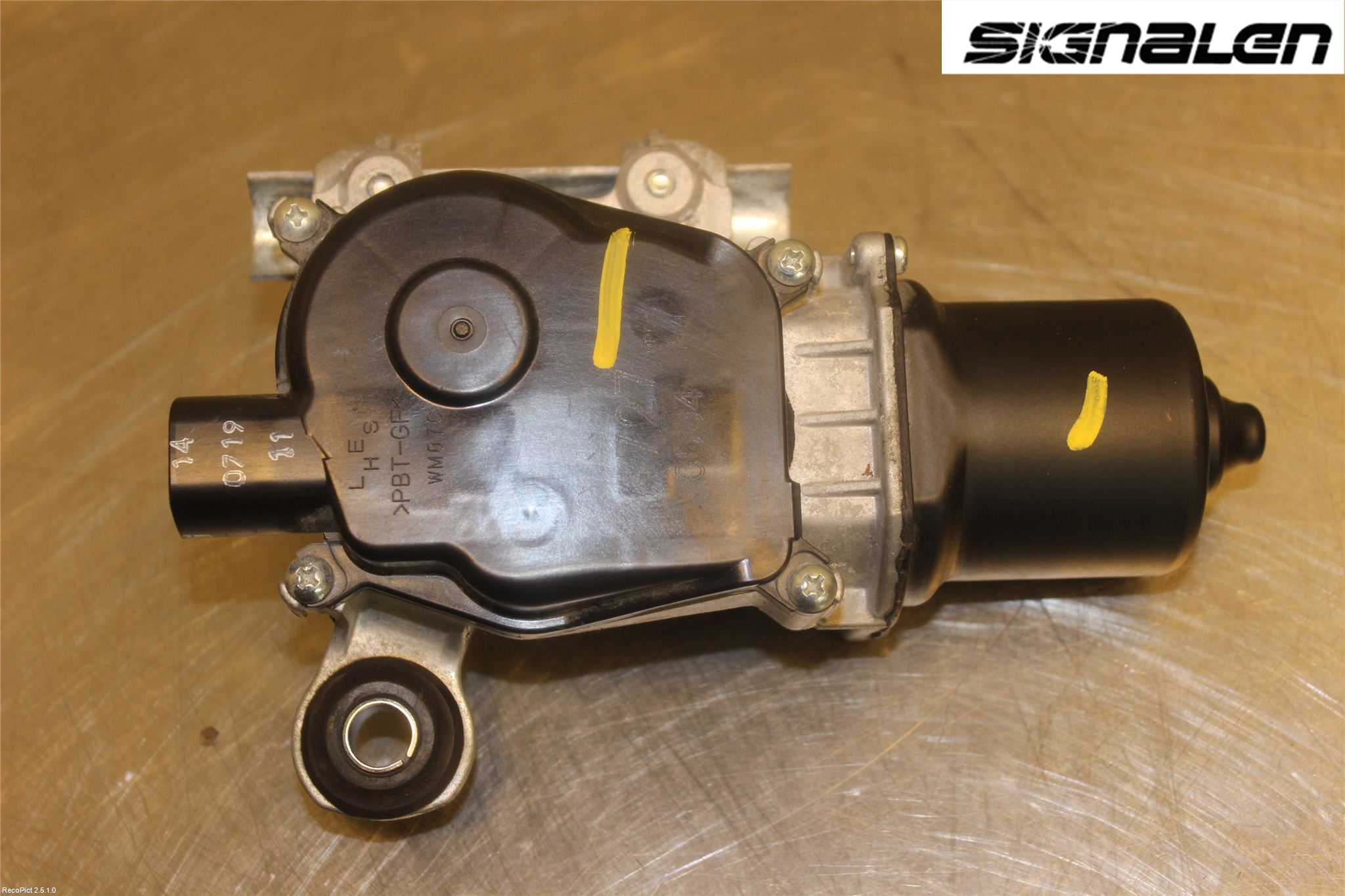 Nissan QASHQAI 14-17 Torkarmotor Vindruta