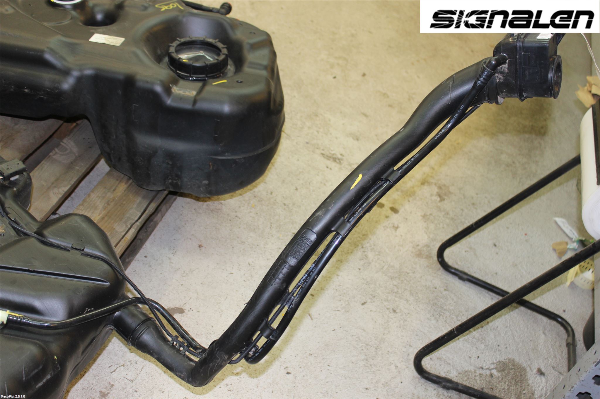 Citroen C4 GRAND PICASSO 07-13 Bränsletank Insprutning