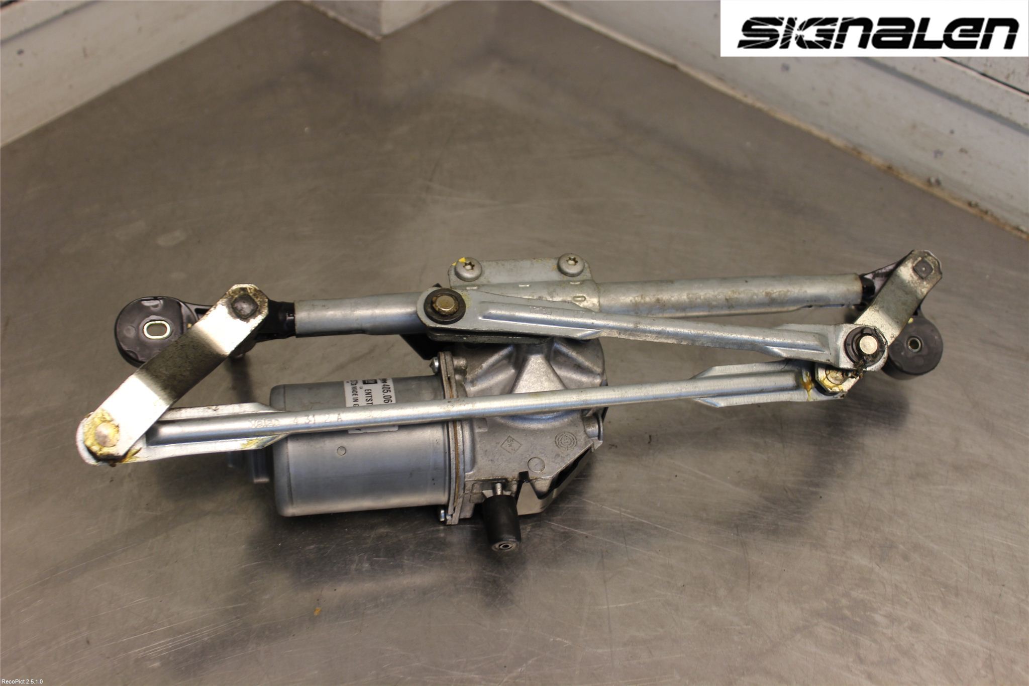 Opel CORSA D 07-14 Torkarmotor Vindruta