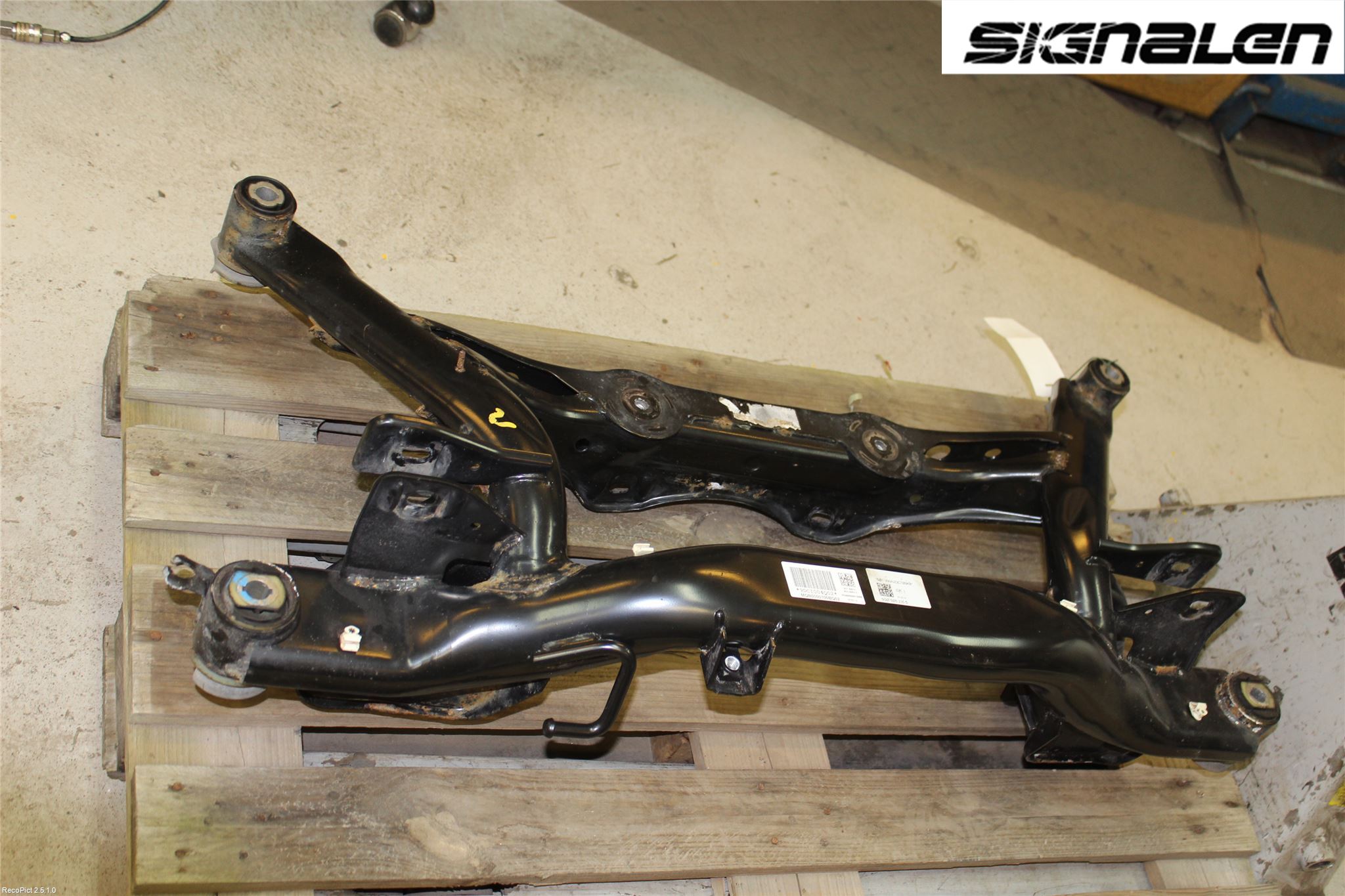 Volkswagen VW GOLF / E-GOLF VII 13-20 Bakaxelbalk