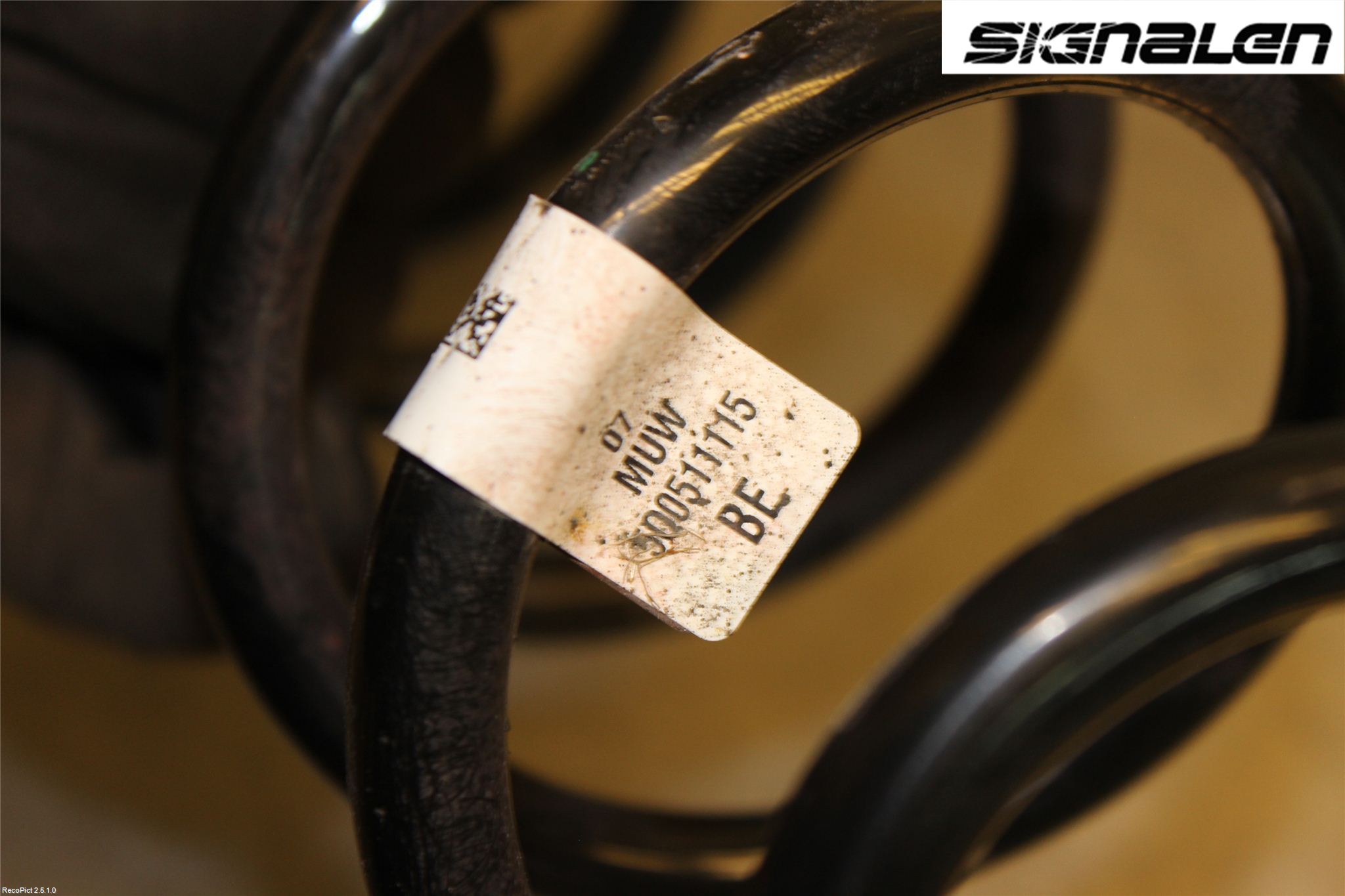 Volkswagen VW GOLF / E-GOLF VII 13-20 Fjäder Bak