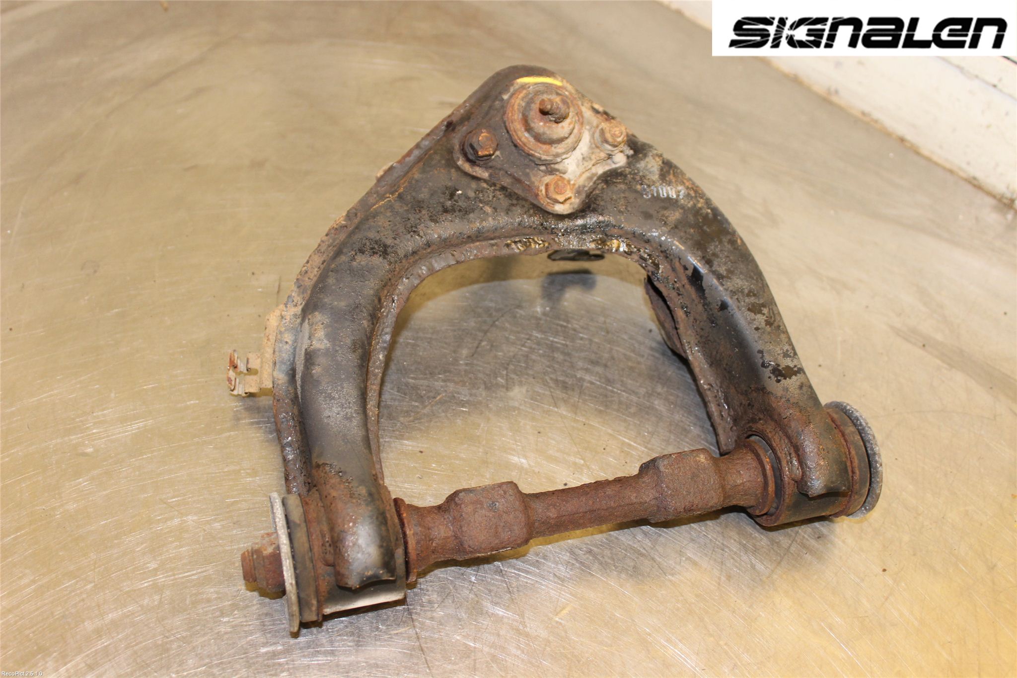 Mitsubishi PAJERO  99-06 Bärarm Fram Övre Hö